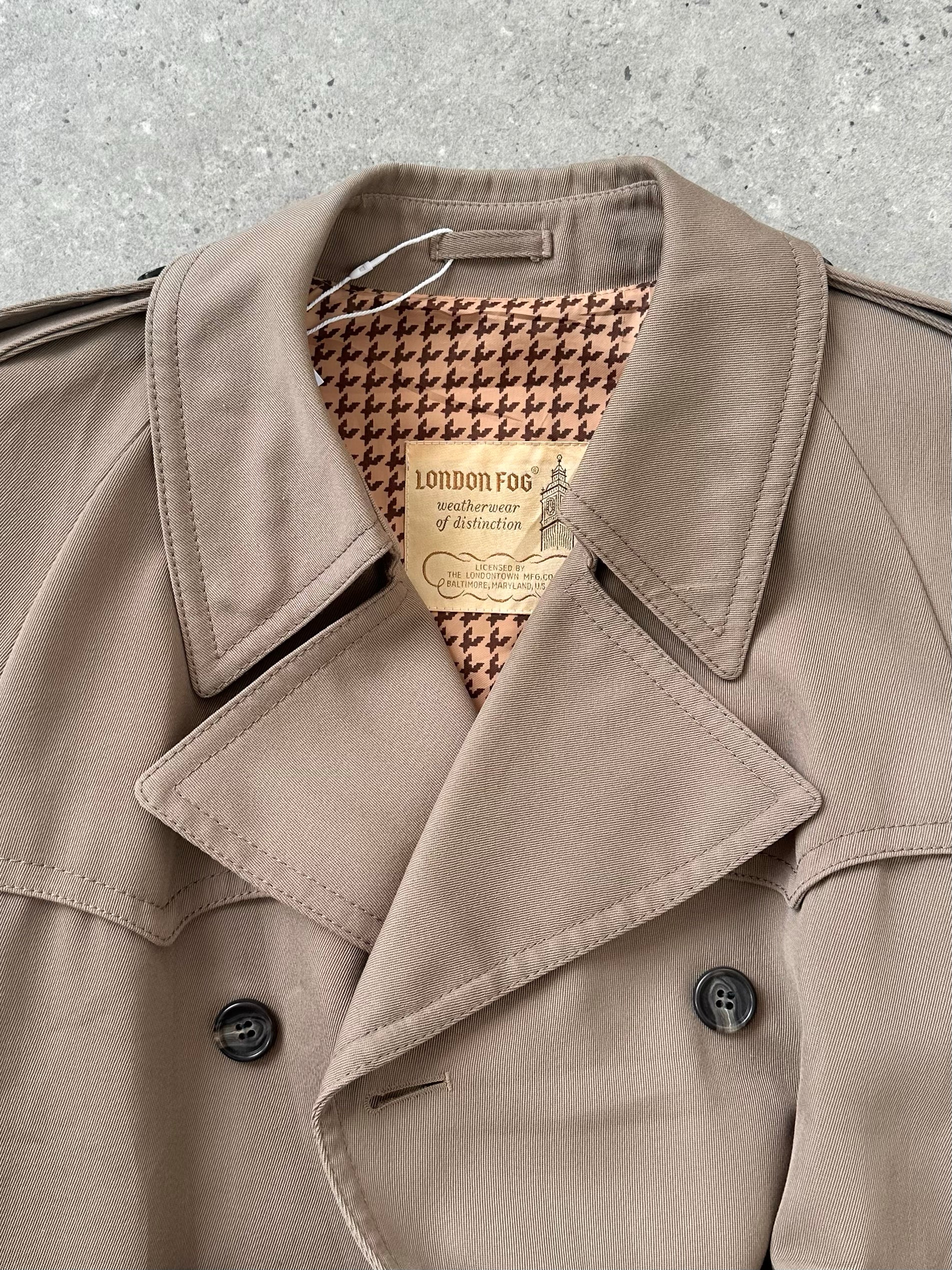 London Fog 1980s Wool Double Breated Belted Trench - L