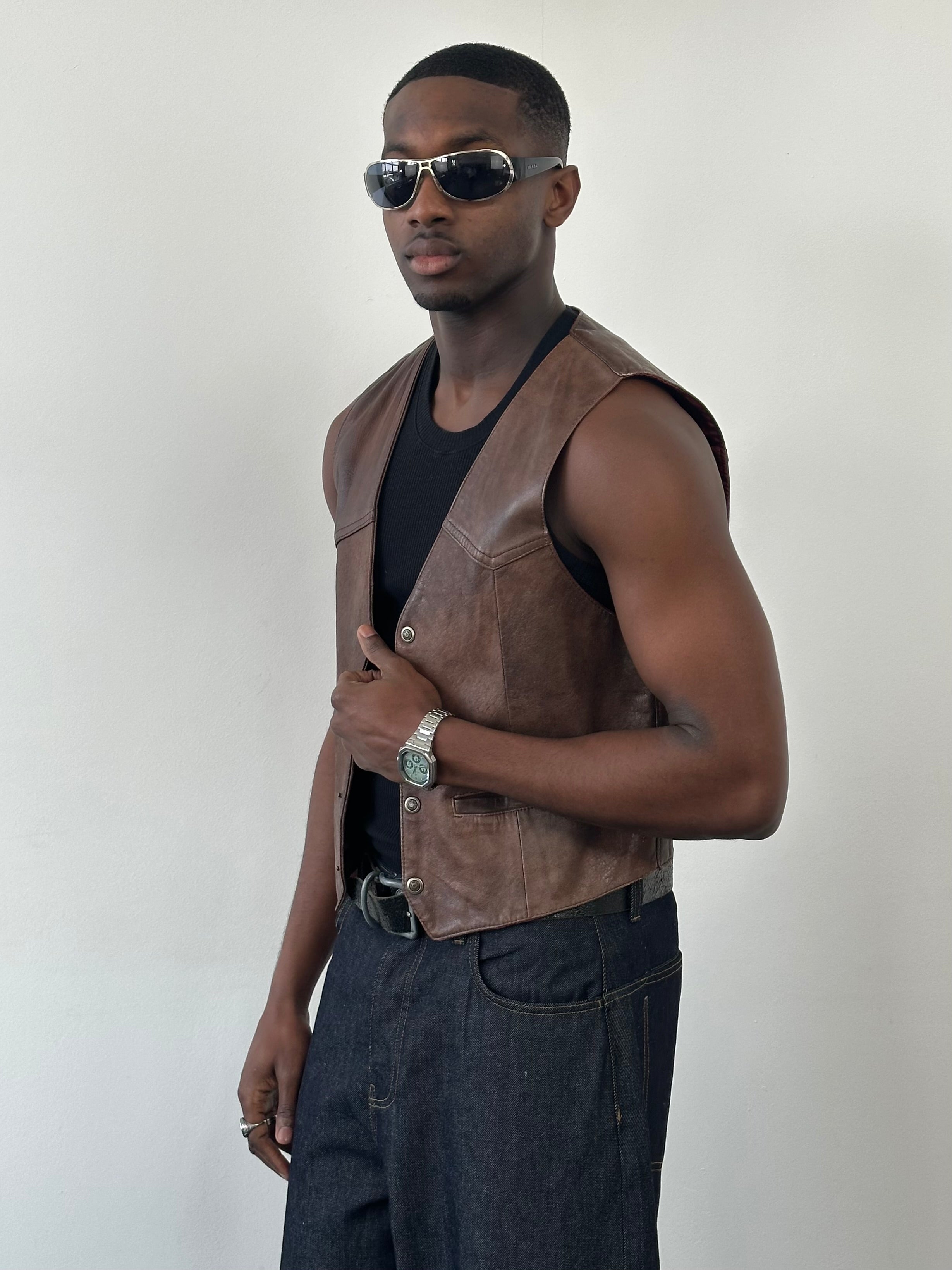 Italian Vintage 1990s Aged Leather Waistcoat - M