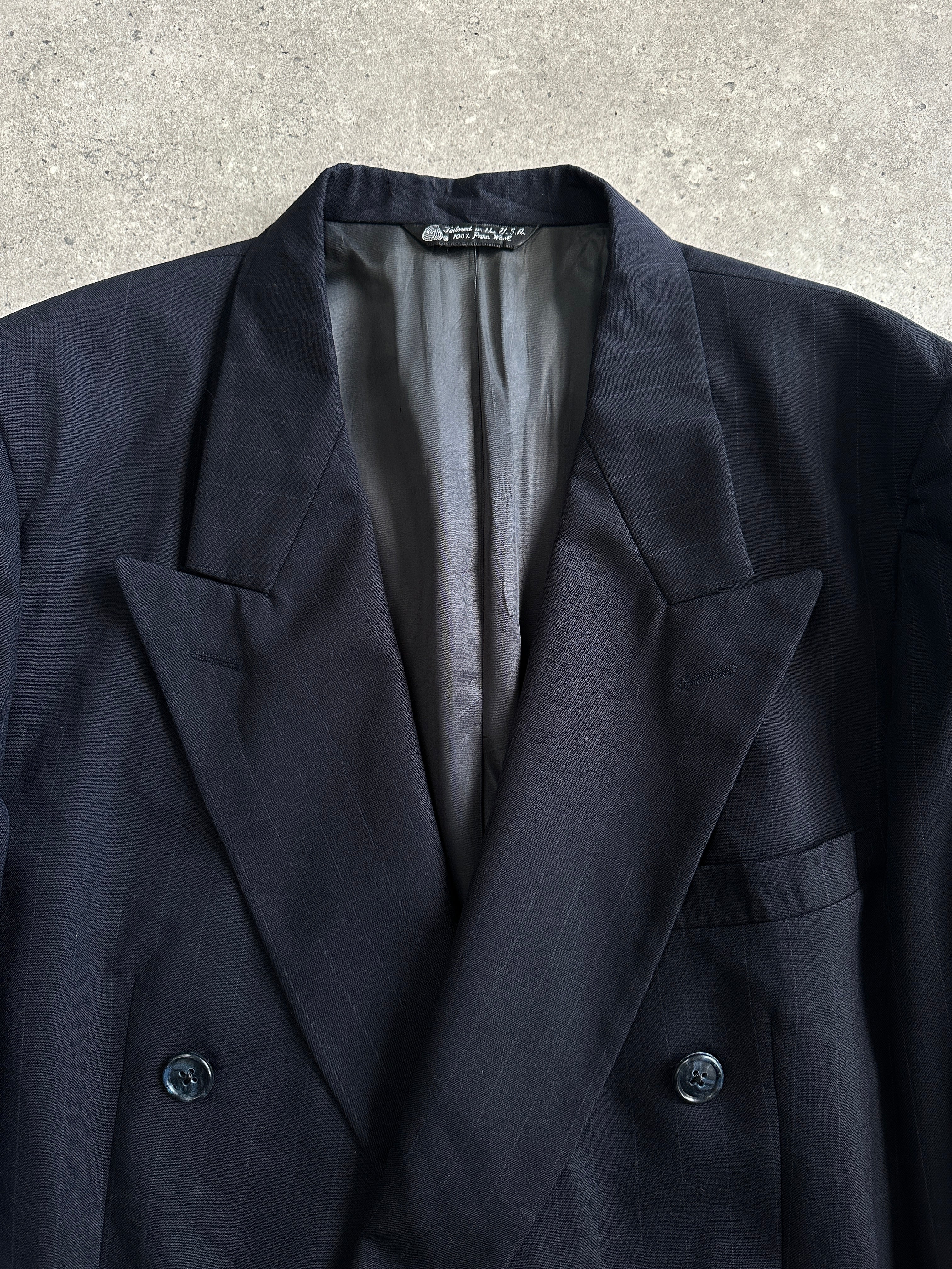 Christian Dior Monsieur 1980s double-breasted pure wool blazer, size 44R/XXL, in classic tailored style with lapels and button details.