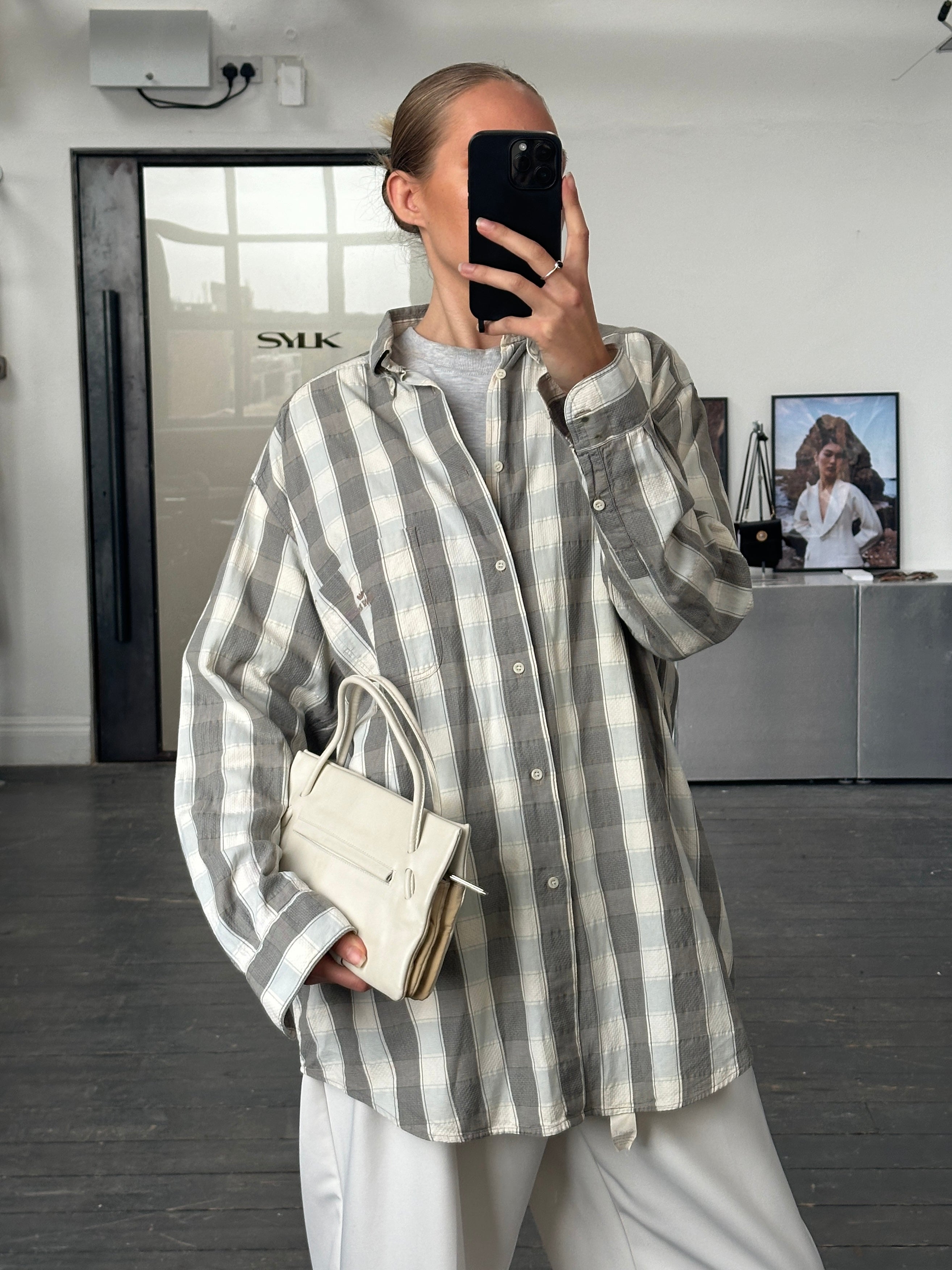 Armani Jeans 1990s check flannel logo shirt in XXL, featuring a classic plaid pattern and embroidered Armani logo.
