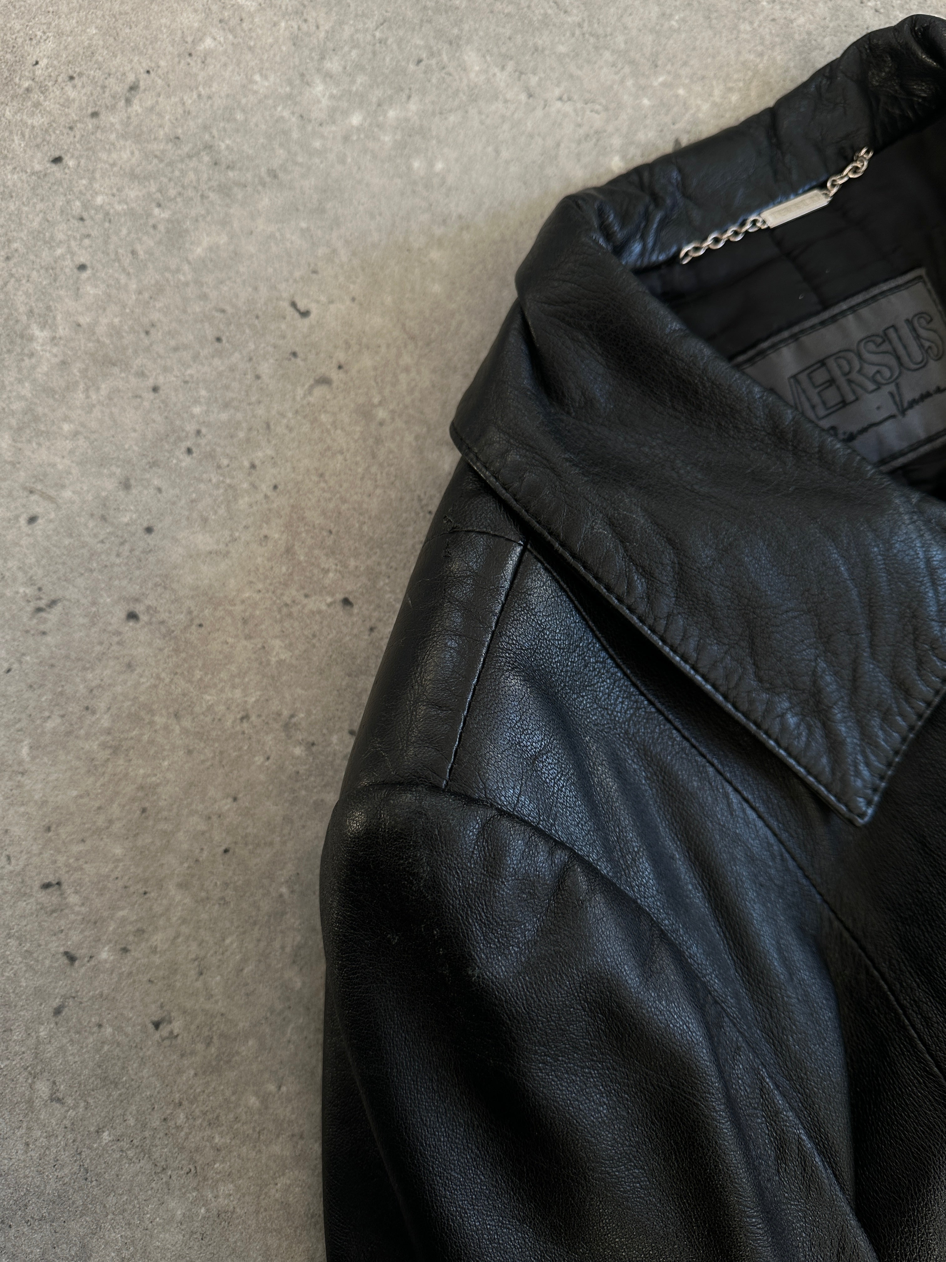 Gianni Versace Versus 1990s Bespoke Lion Head Leather Trench Coat - S - SYLK