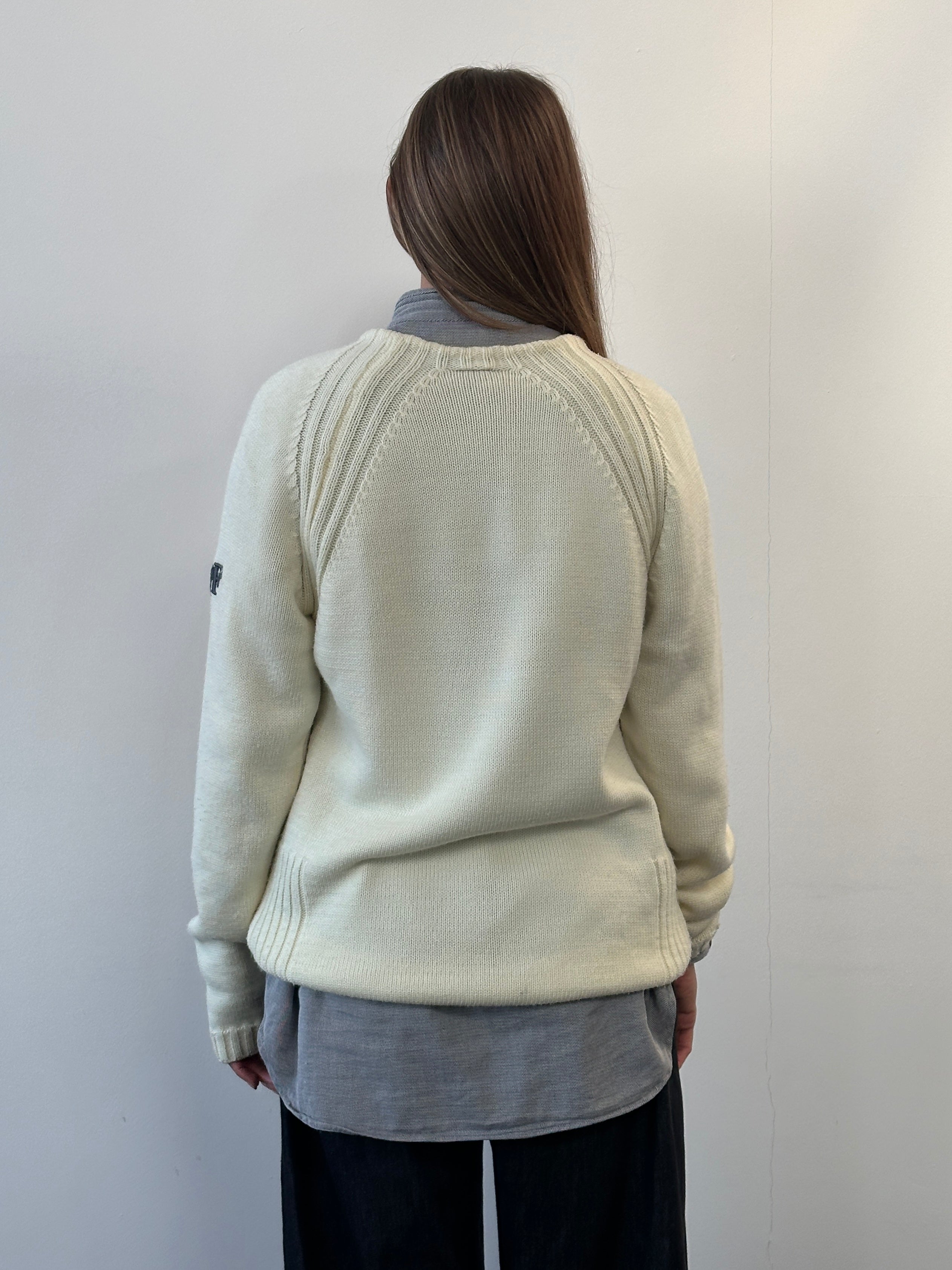 Gianfranco Ferre 2000s pure cotton knitted jumper in size L/XL, featuring a classic crew neck and textured knit pattern.