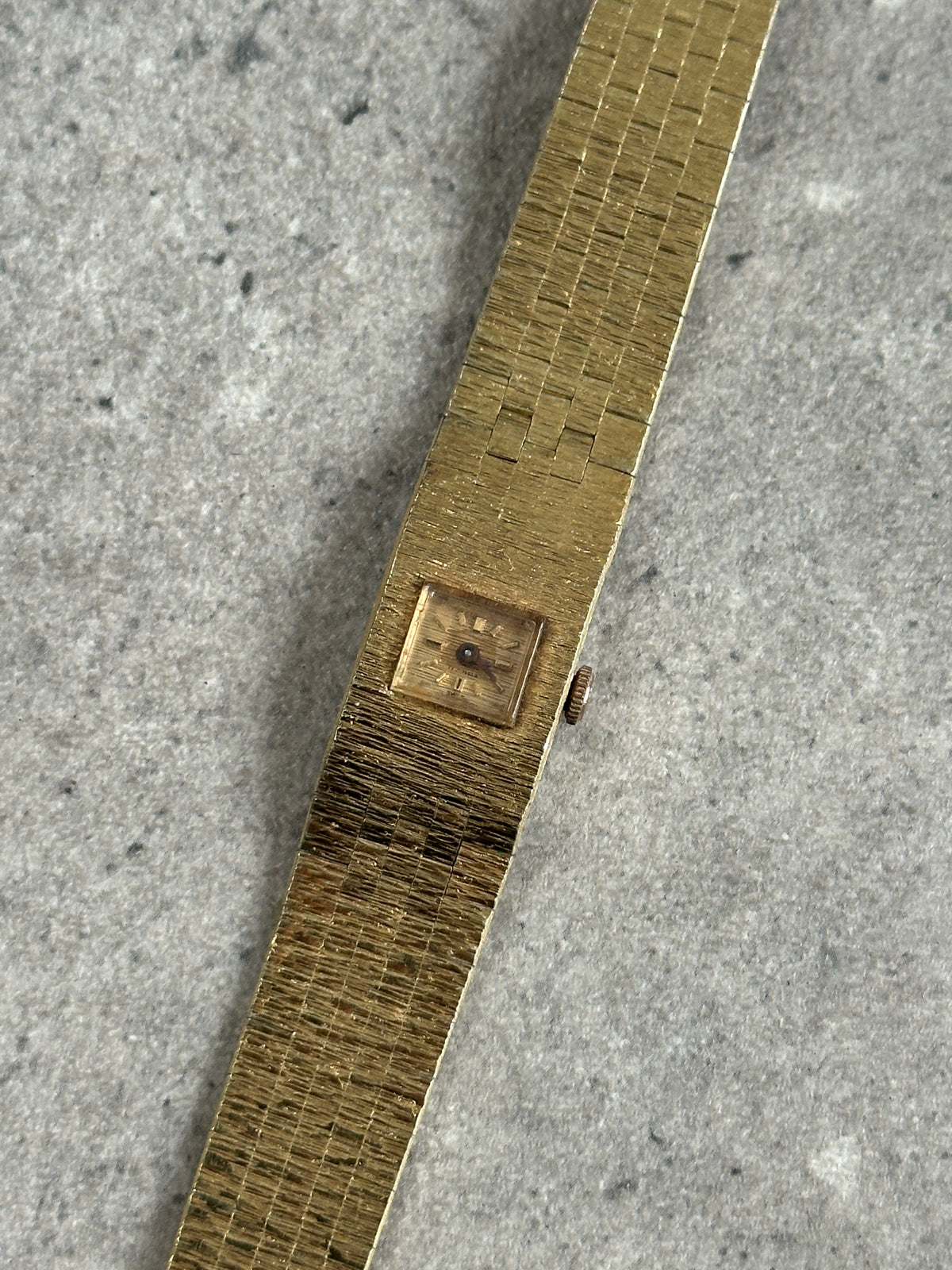 Vintage 1970s Swiss Mechanical Bracelet Watch