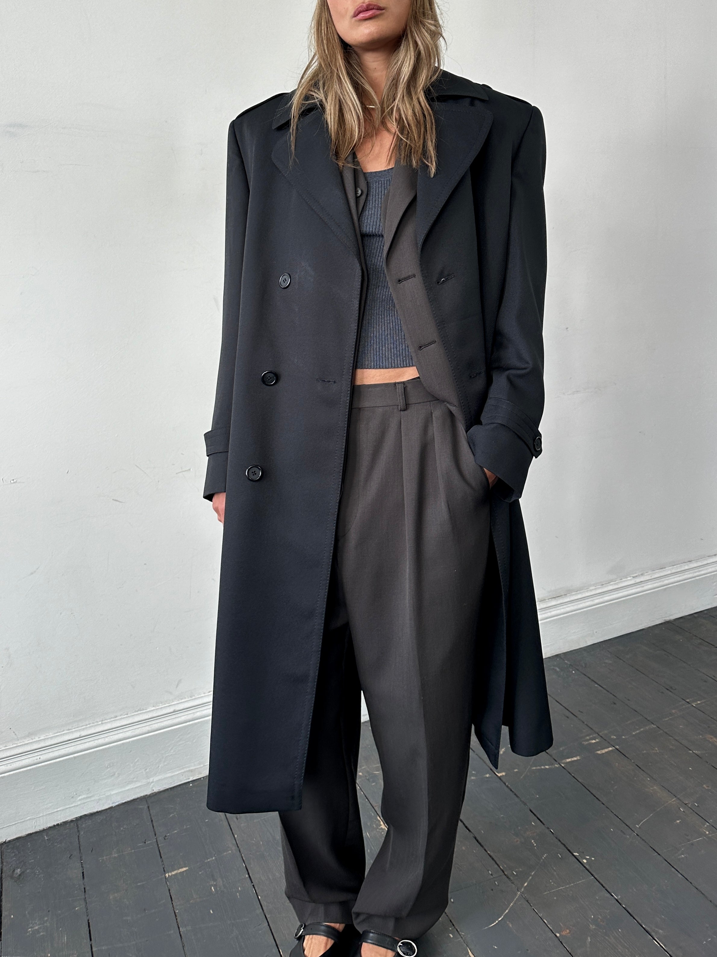 Vintage double-breasted belted trench coat in size L, stylish classic coat with lapels and waist belt, vintage fashion outerwear