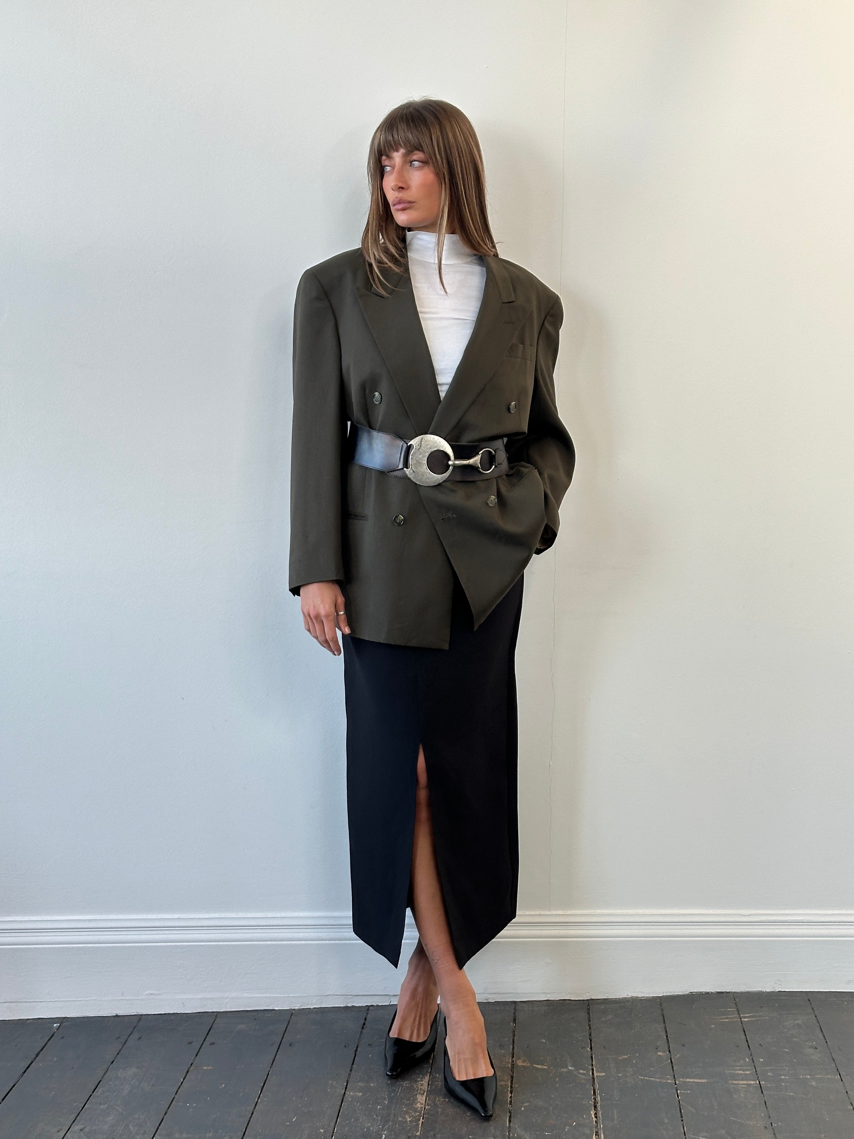 Christian Dior Monsieur 1980s double-breasted pure wool blazer in size 41R/XL, featuring classic tailoring and navy color.
