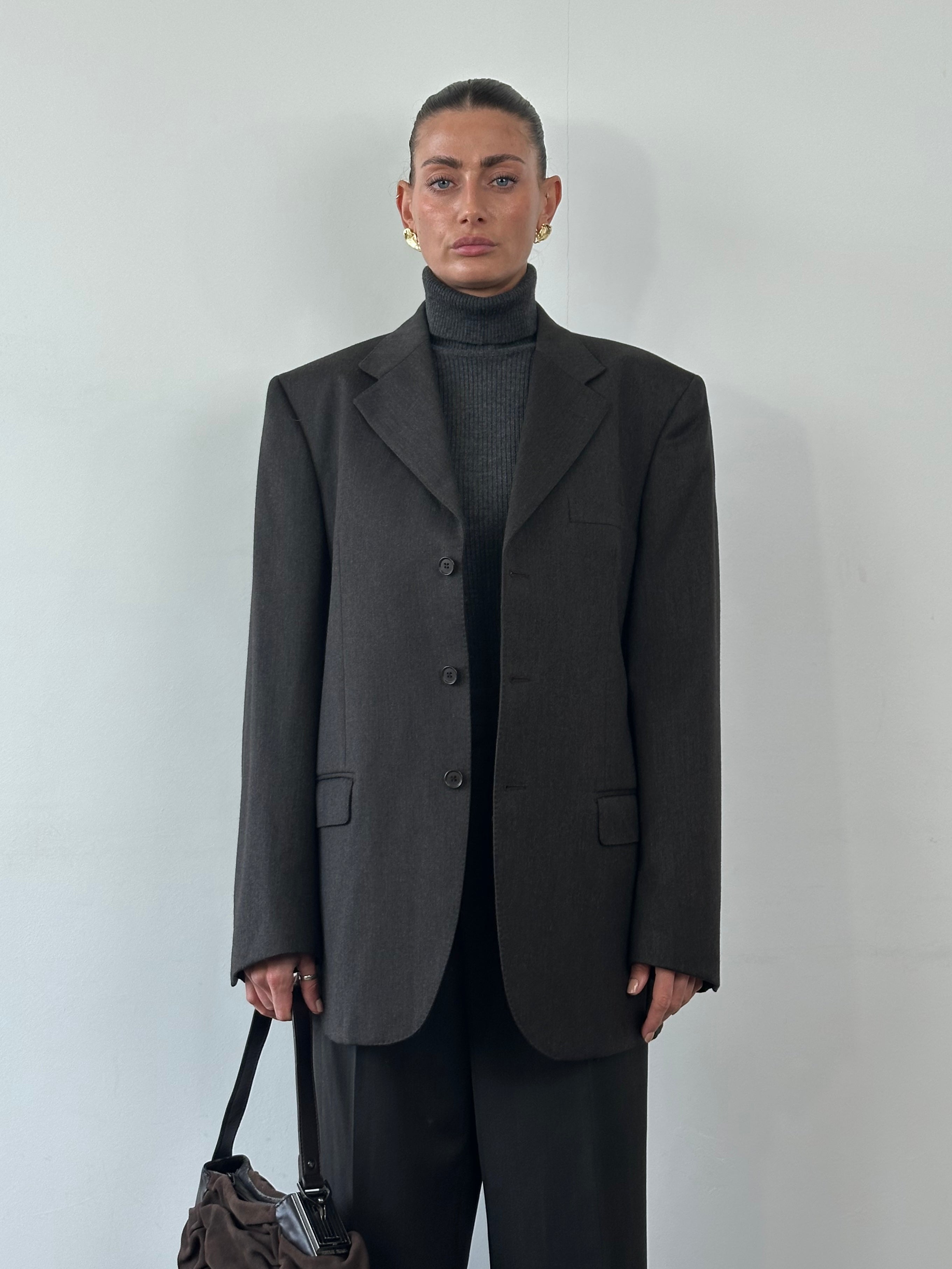 Vintage pure merino wool single-breasted blazer in size 44R/XL, classic tailored fit, in a neutral color.