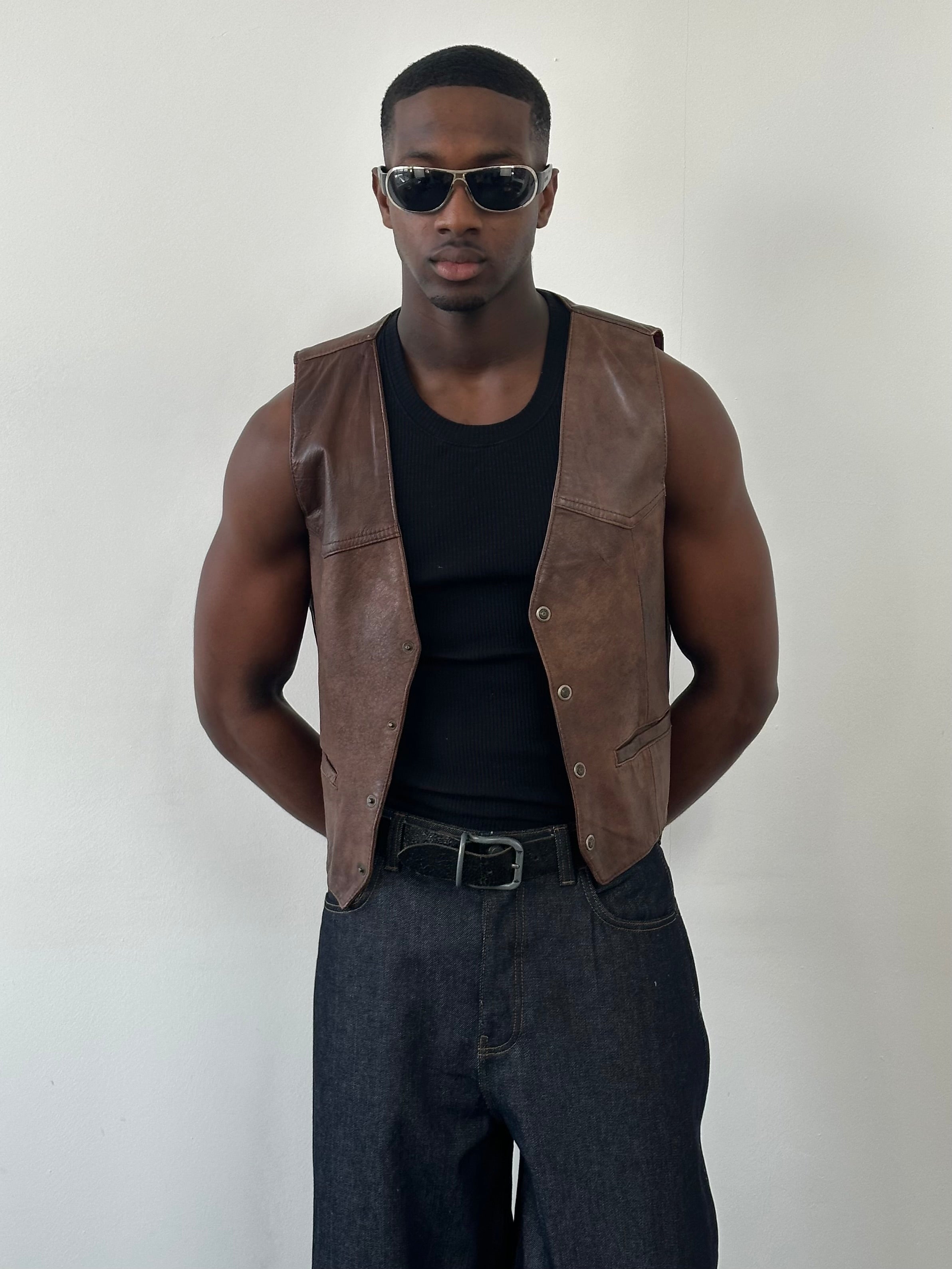 Italian Vintage 1990s Aged Leather Waistcoat - M