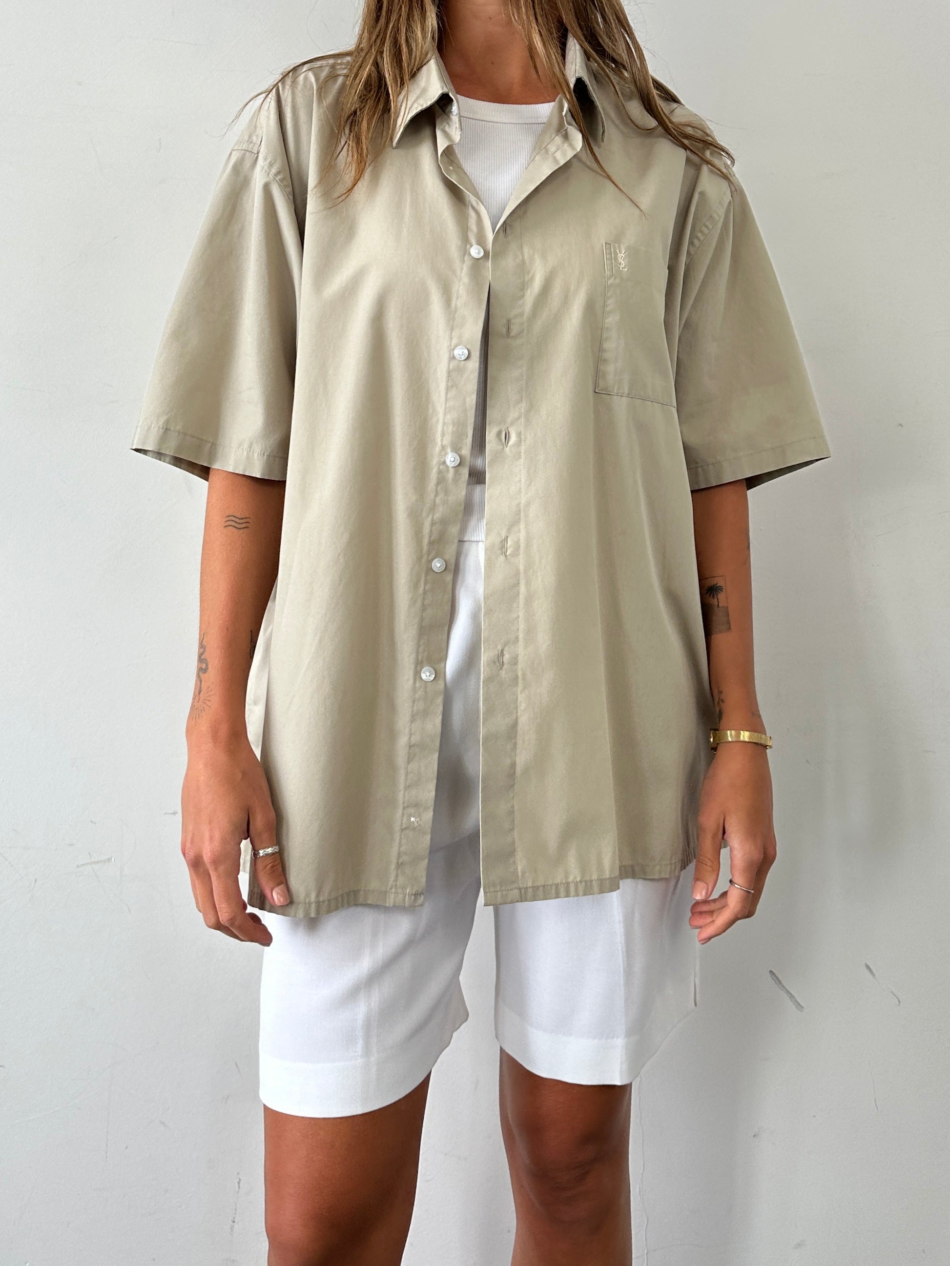 Yves Saint Laurent Pour Homme cotton short sleeve shirt in XXL with logo, featuring a classic design and comfortable fit.