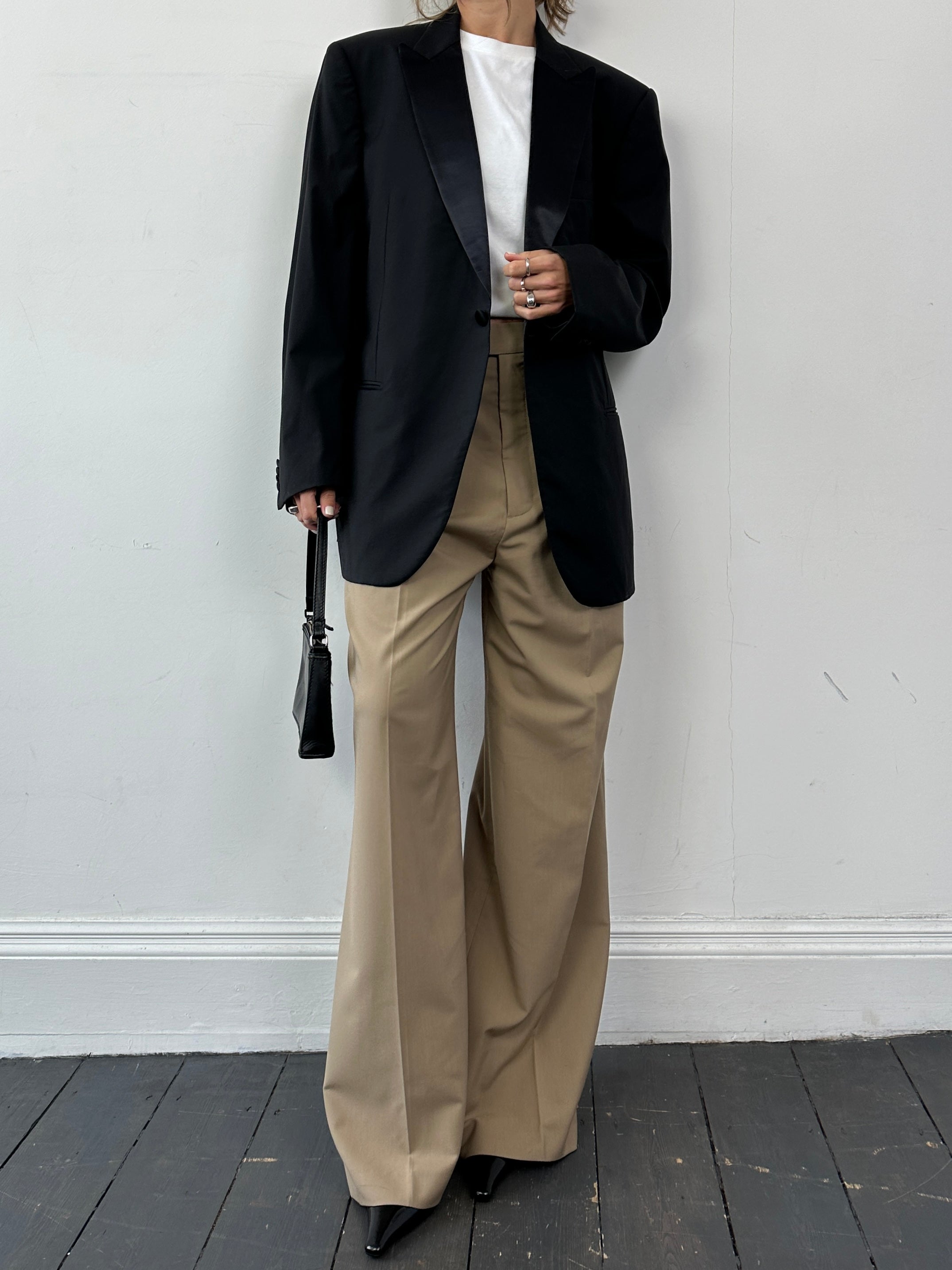 Givenchy tuxedo blazer in pure wool, single-breasted design, XL size, tailored fit, classic black formal blazer.