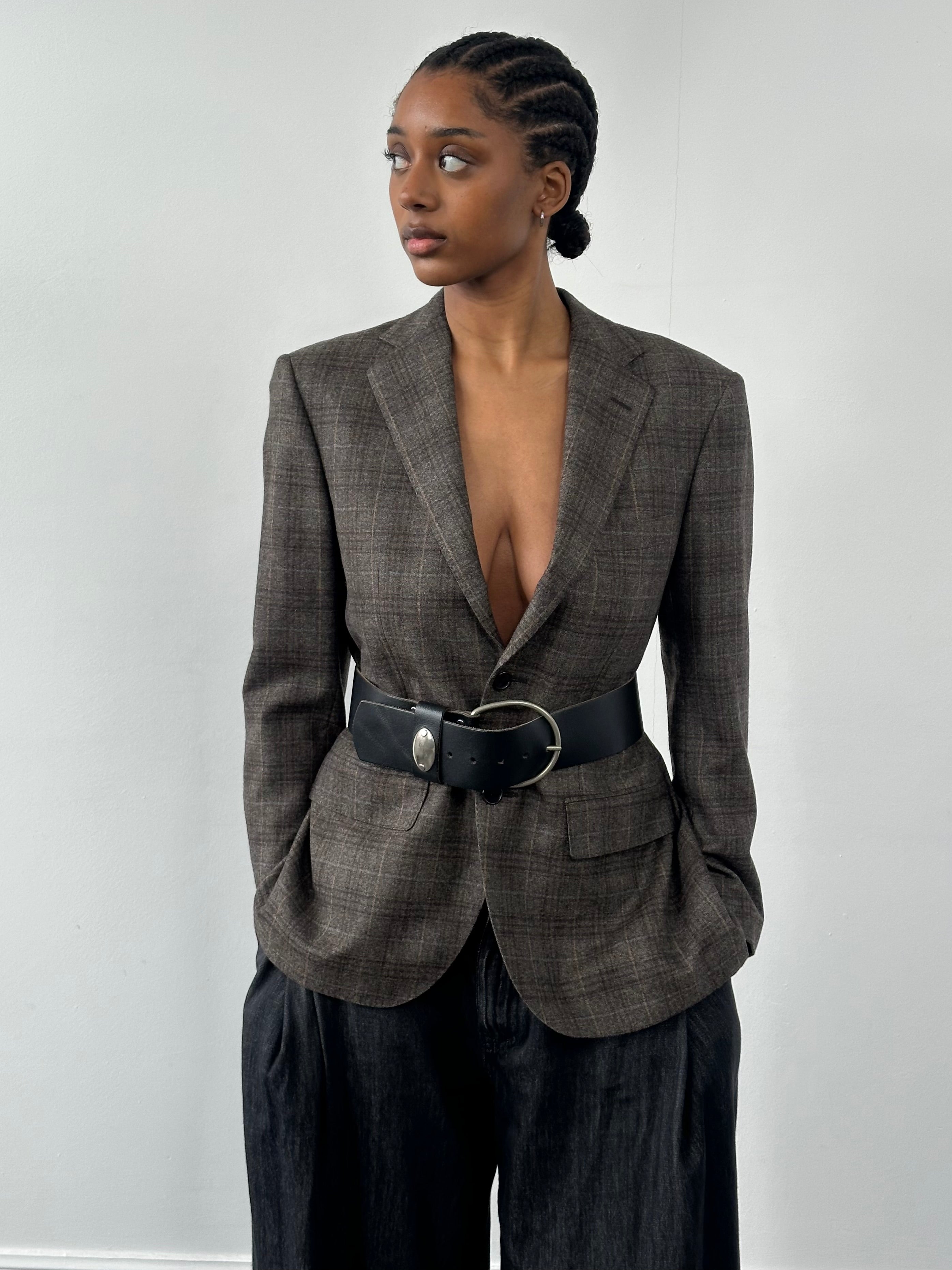 Loro Piana Le Chic 1990s pure wool check blazer in size 36R/S, featuring classic tailored fit and check pattern.