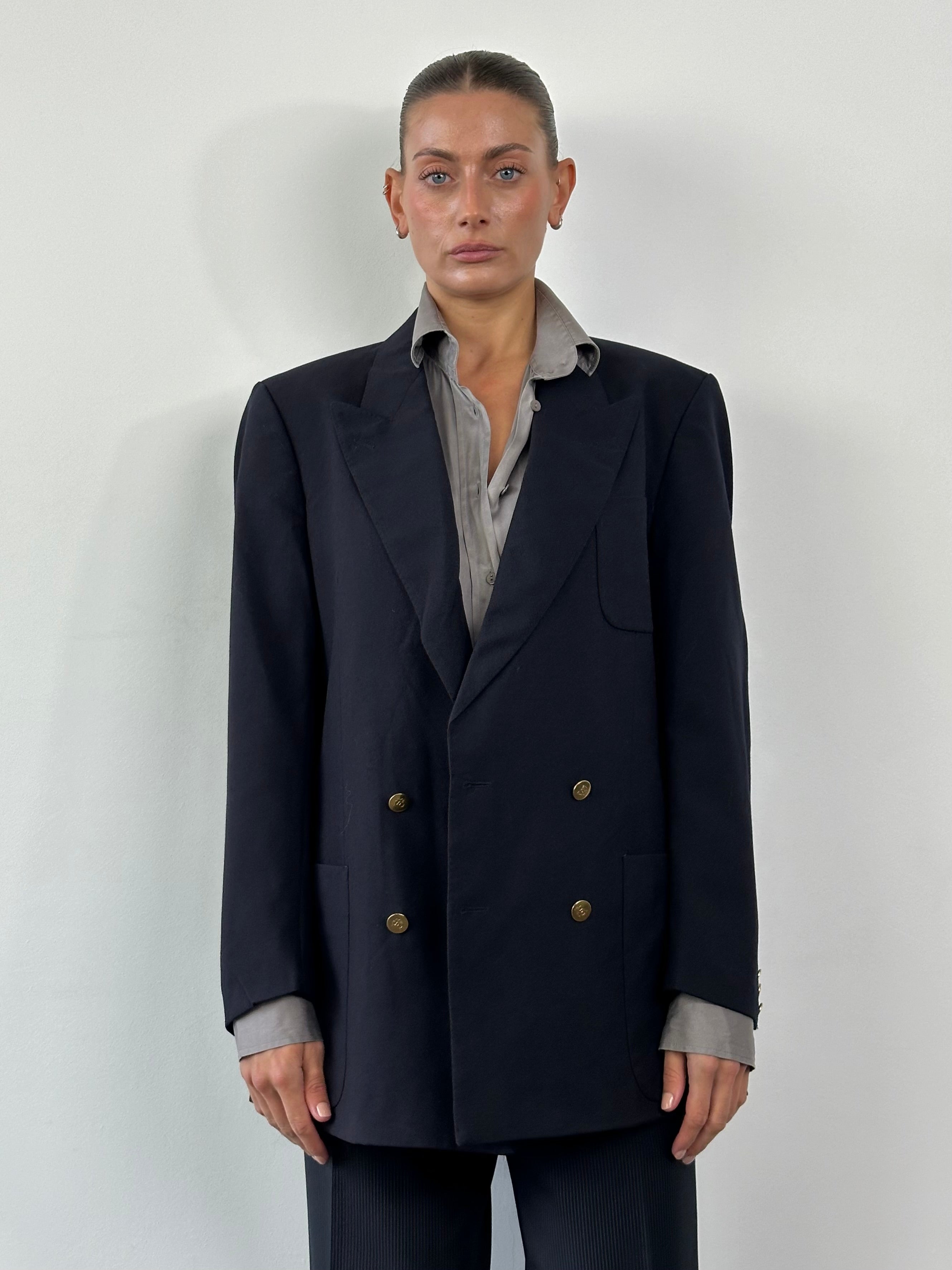 Burberry bespoke pure wool double-breasted blazer in size L, featuring classic tailored design and button details.