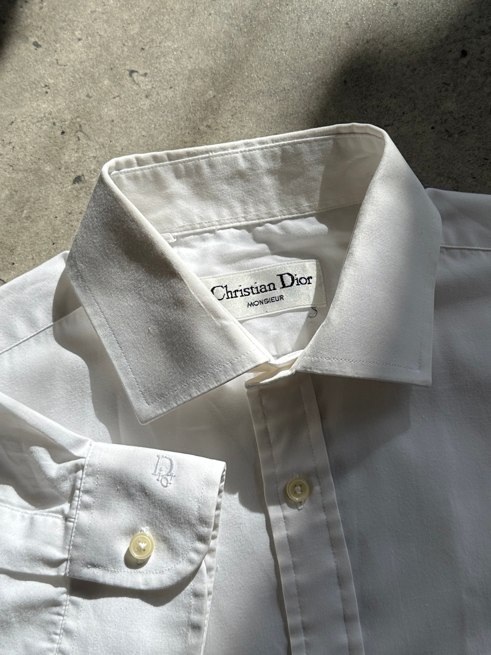 Christian Dior Monsieur cotton logo shirt in size M/L, featuring a classic design with the Dior logo on the front.