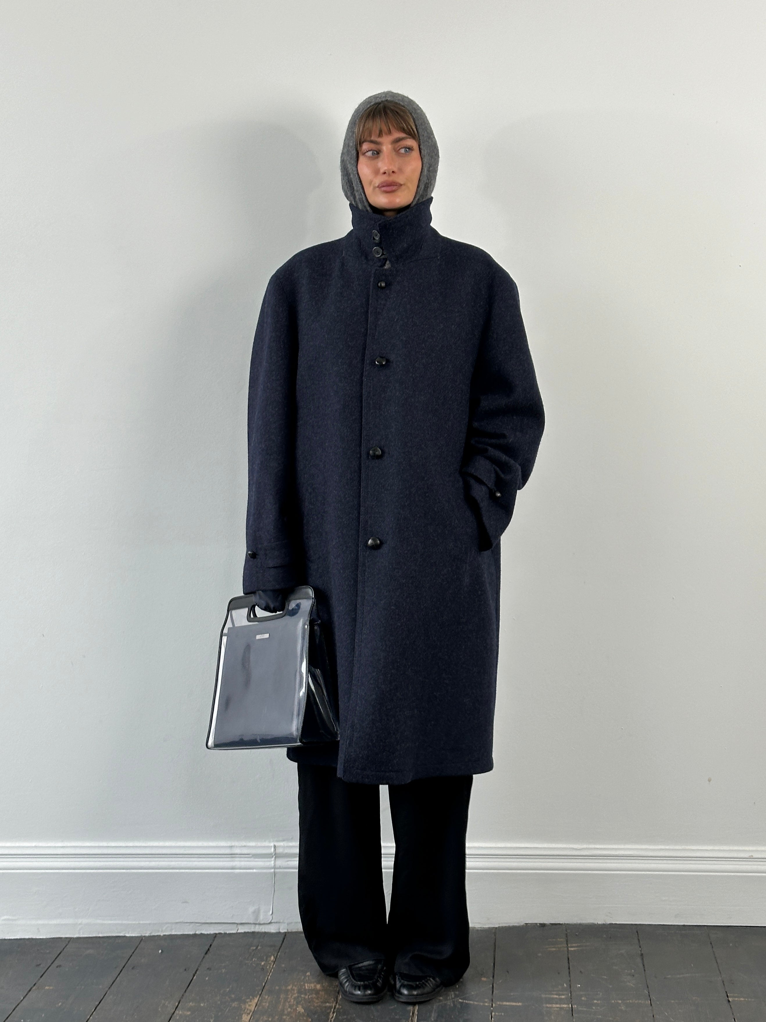 Vintage 1990s pure wool high neck coat, single-breasted style in XL/XXL size, classic vintage coat with a high neckline.