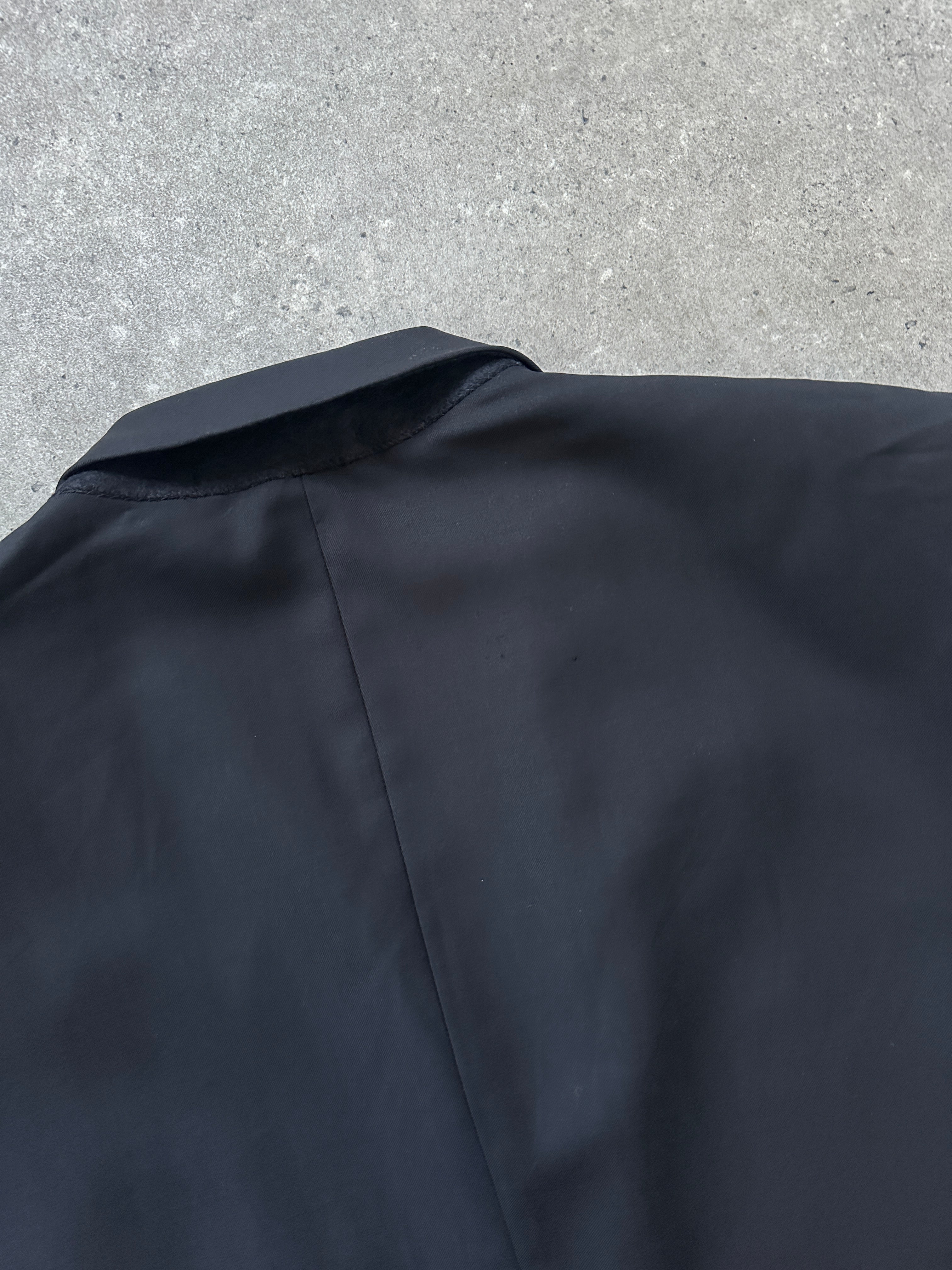 Loro Piana Su Misura 2000s pure wool single-breasted high neck blazer in size 42R/XL, navy blue, tailored fit.