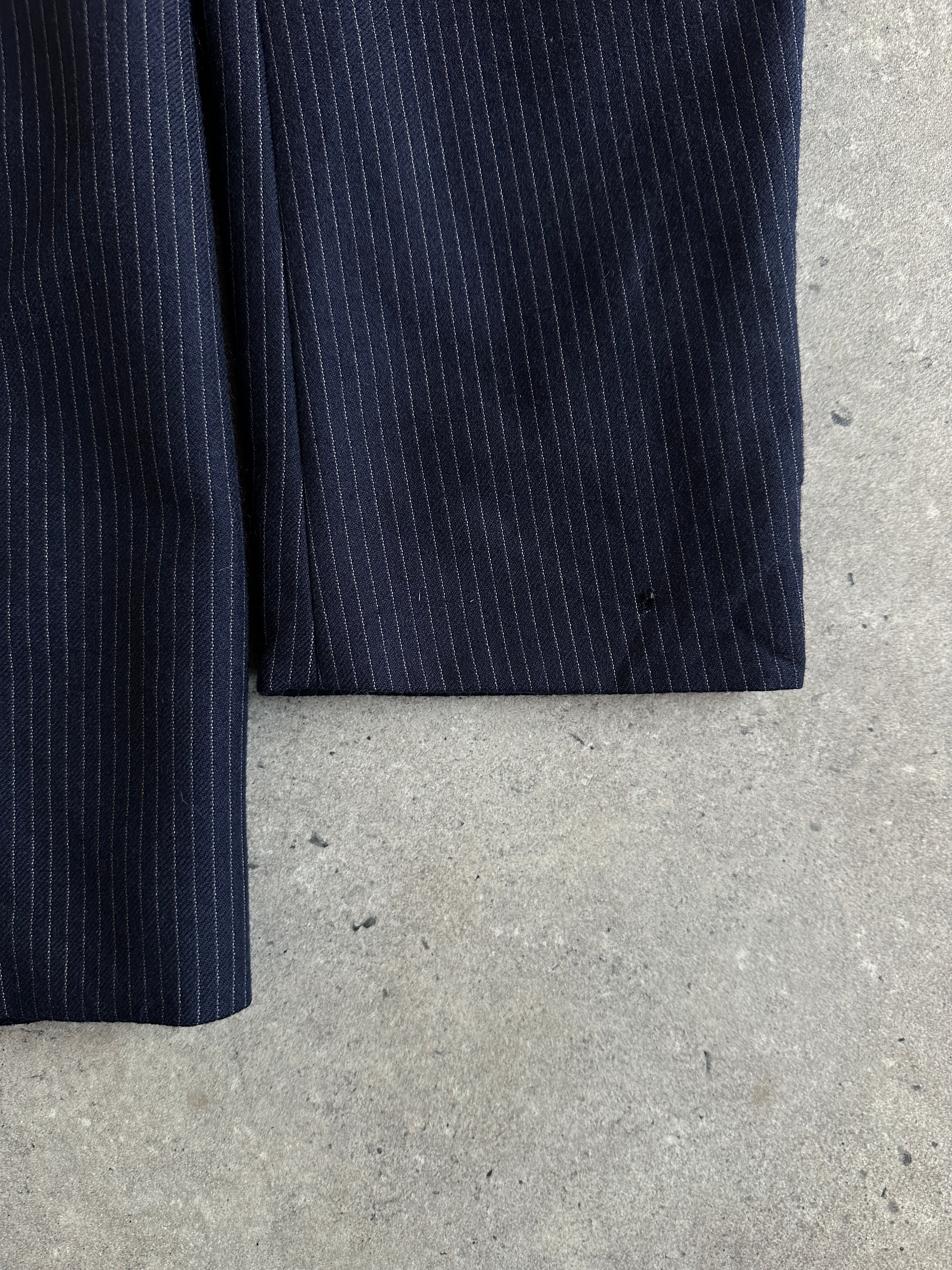 Vintage 1990s Pinstripe Pure Wool Suit - 40R/W28 - SYLK