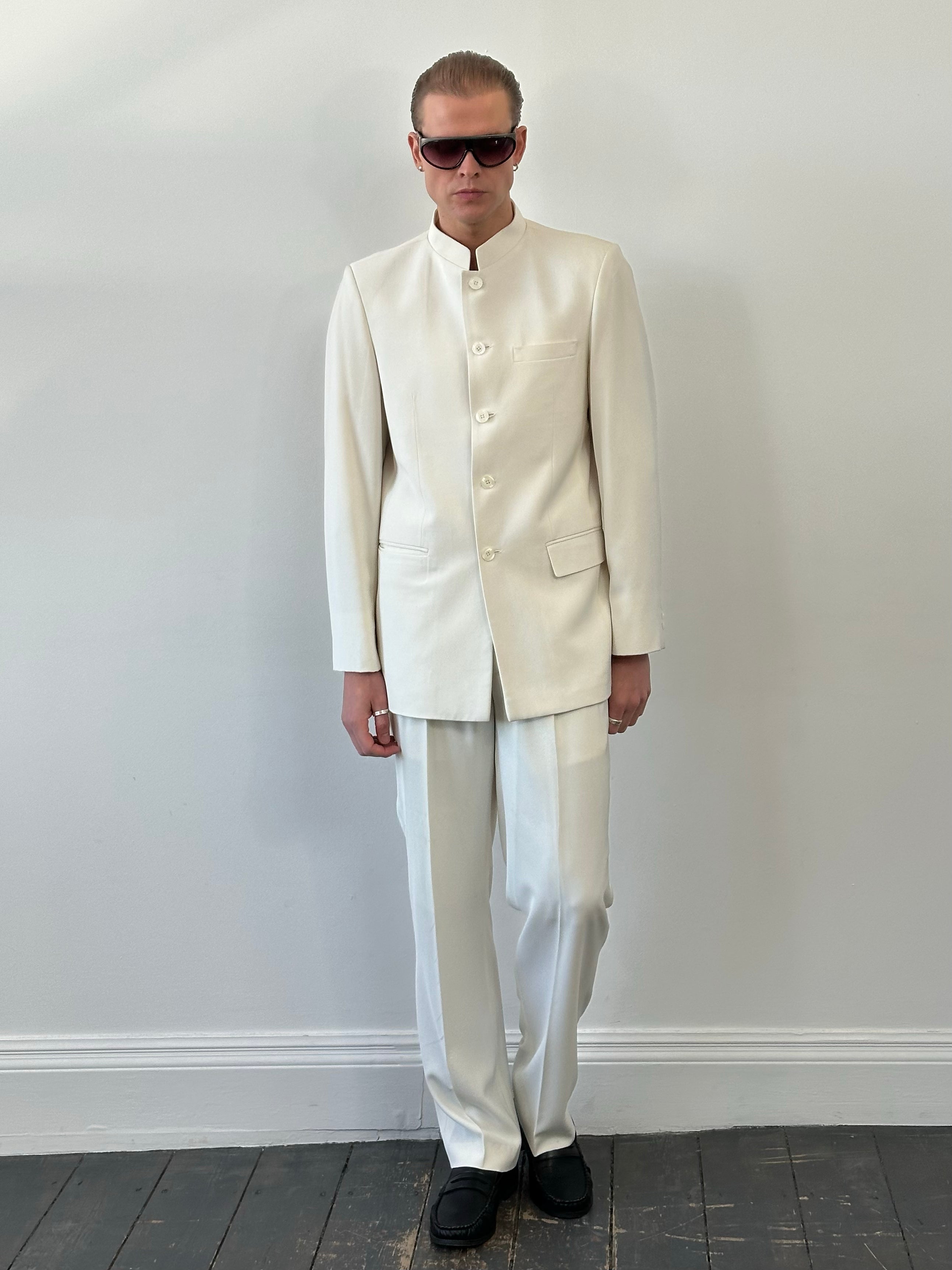 Vintage 1990s Collarless Tailored Suit - 40R/W30