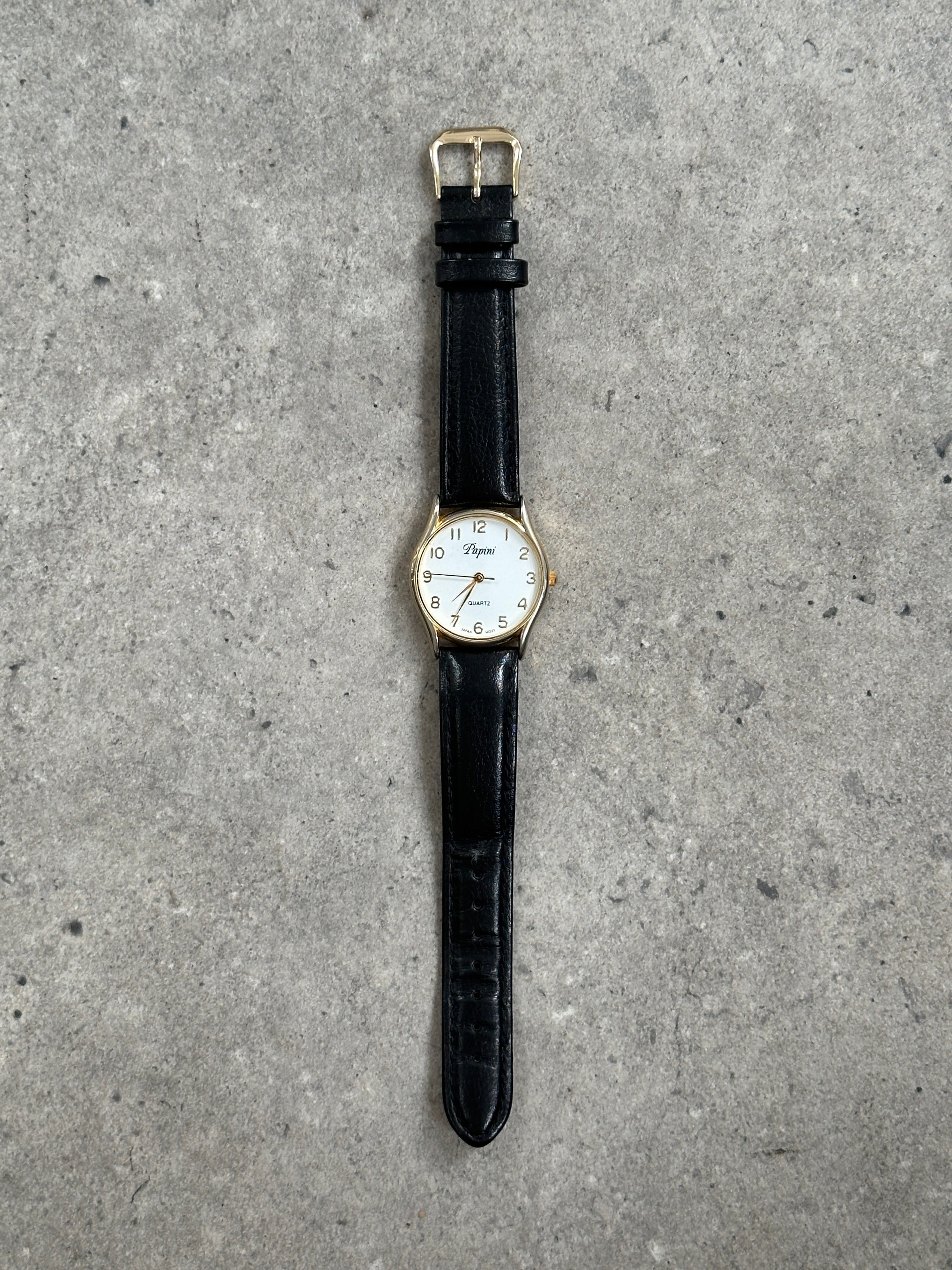 Vintage 1990s Gold Tone Quartz Leather Watch