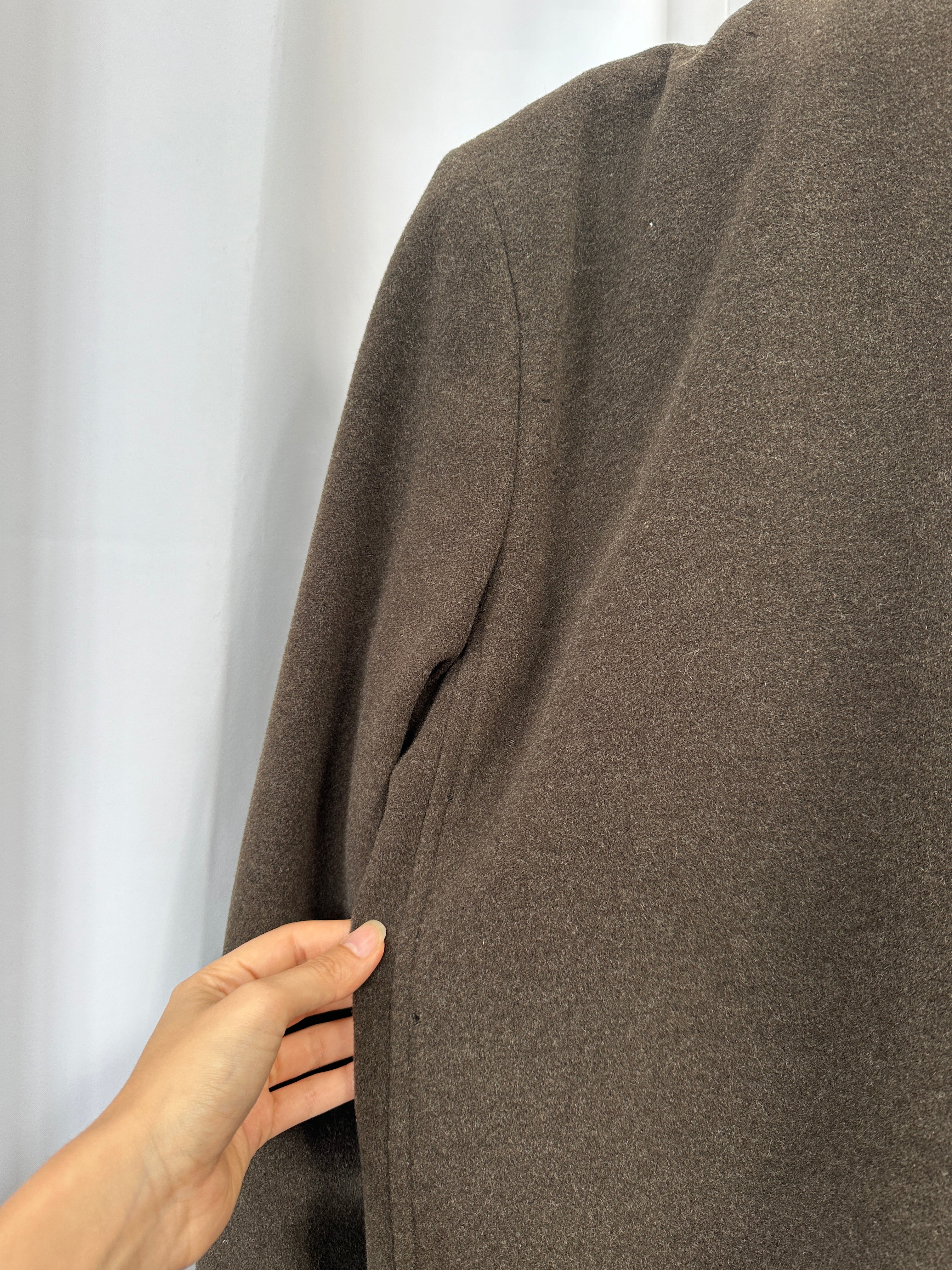 Giorgio Armani Le Collezioni 1990s pure wool double-breasted coat in XL/XXL, featuring classic design and tailored fit.