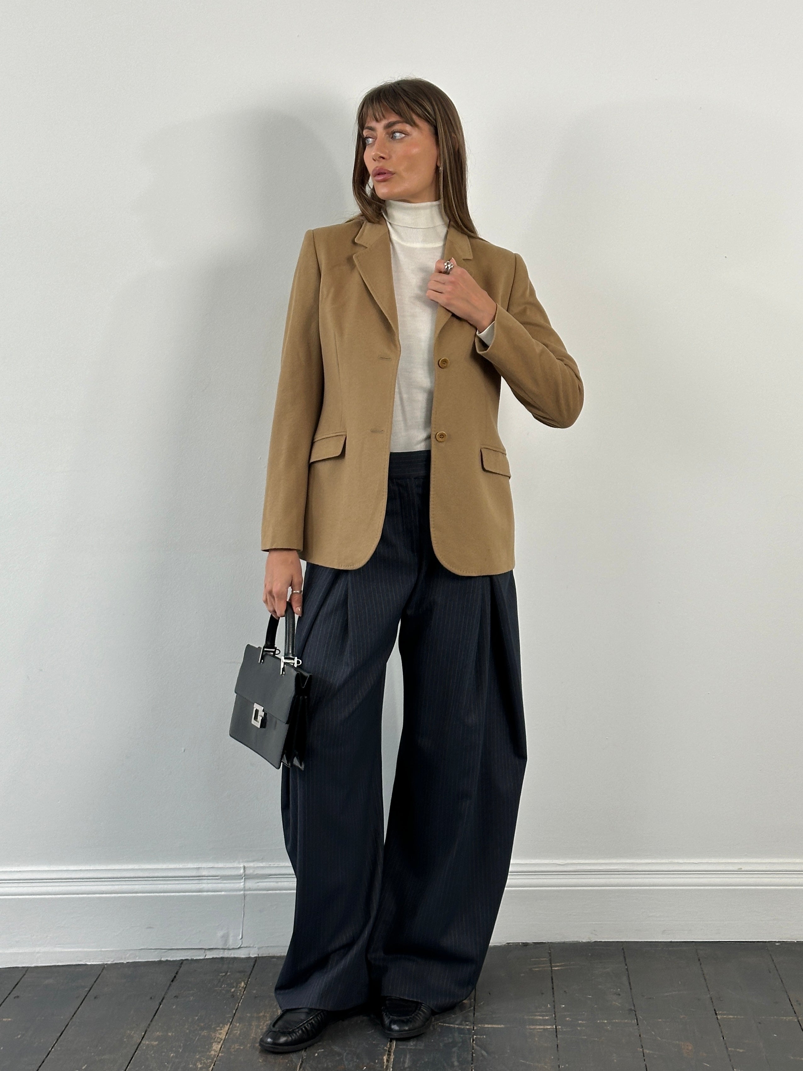 Burberry 2000s brushed pure wool single-breasted blazer in size S/M, featuring classic tailored design and beige color.