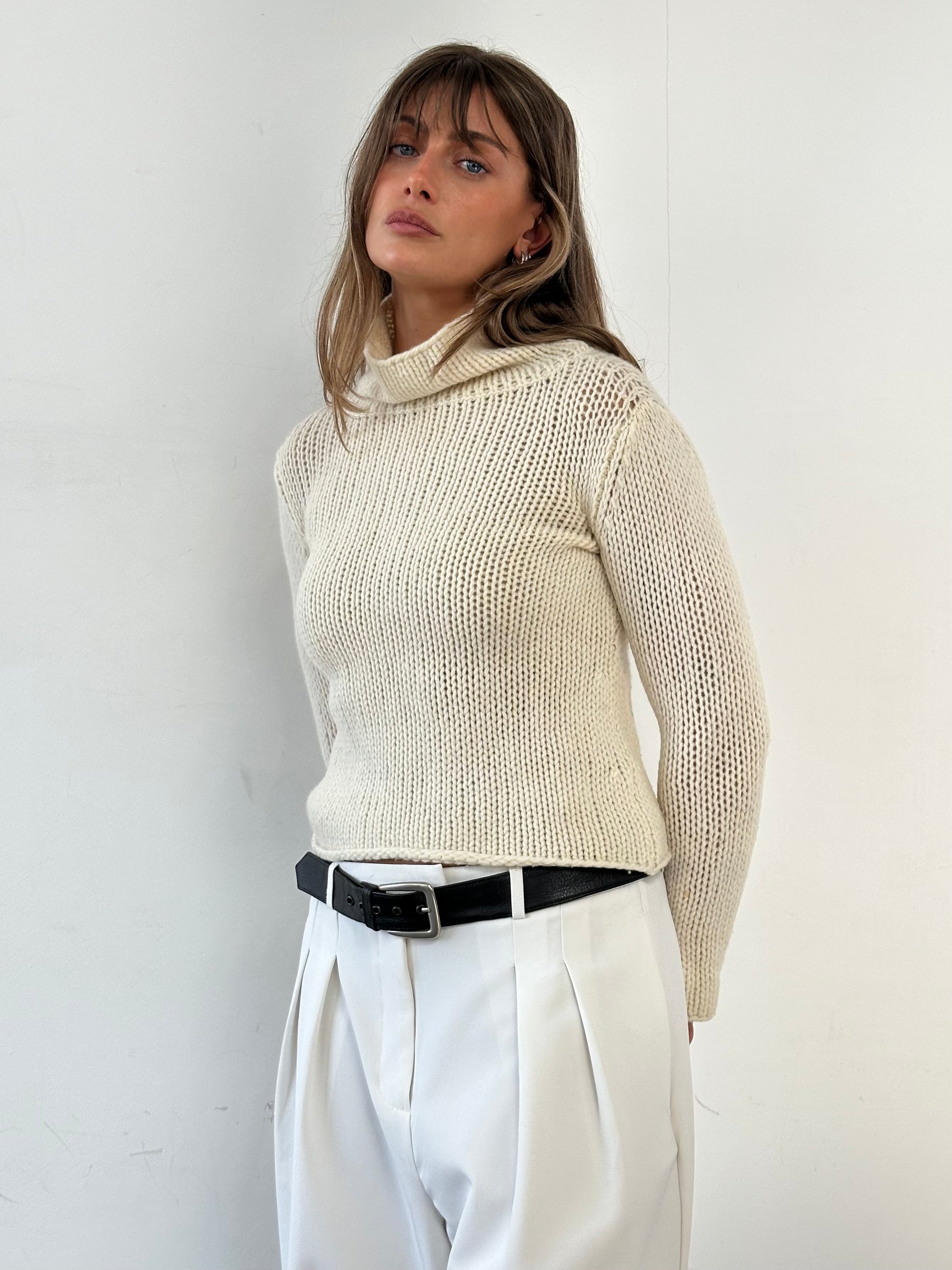 Max Mara Weekend wool knitted crop roll neck jumper in size S, featuring a cozy, stylish design with a fitted silhouette.