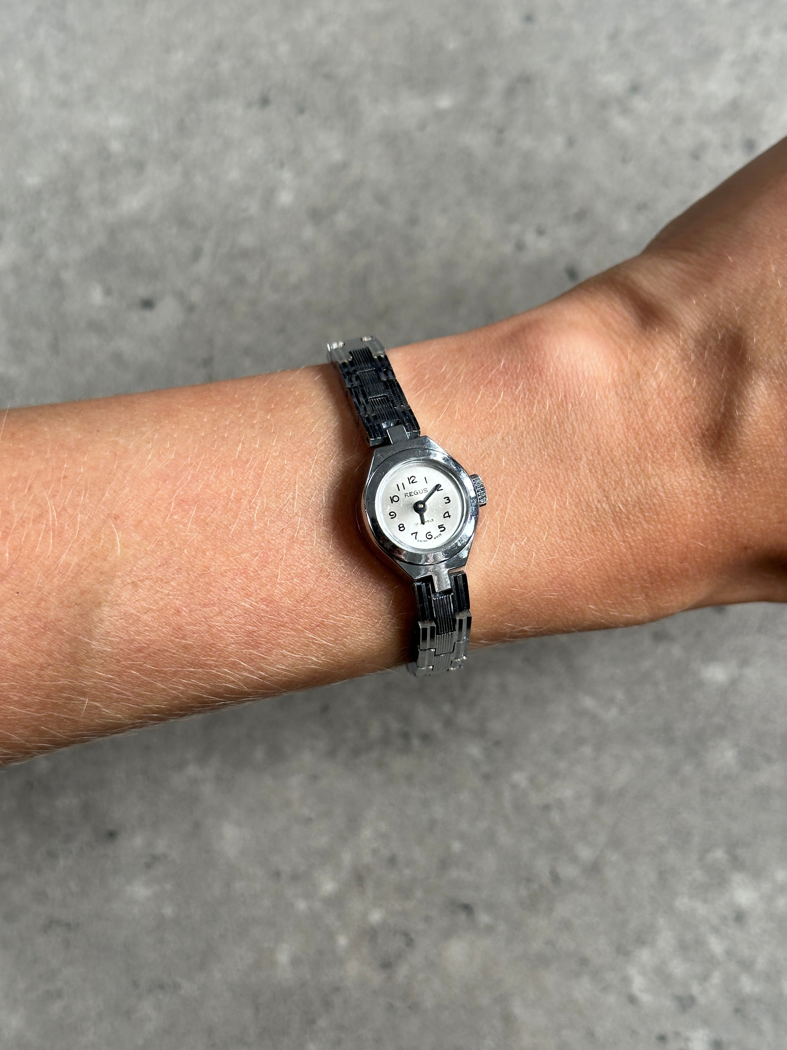 Regus 1970s Swiss Silver ToneJewel Mechanical Watch