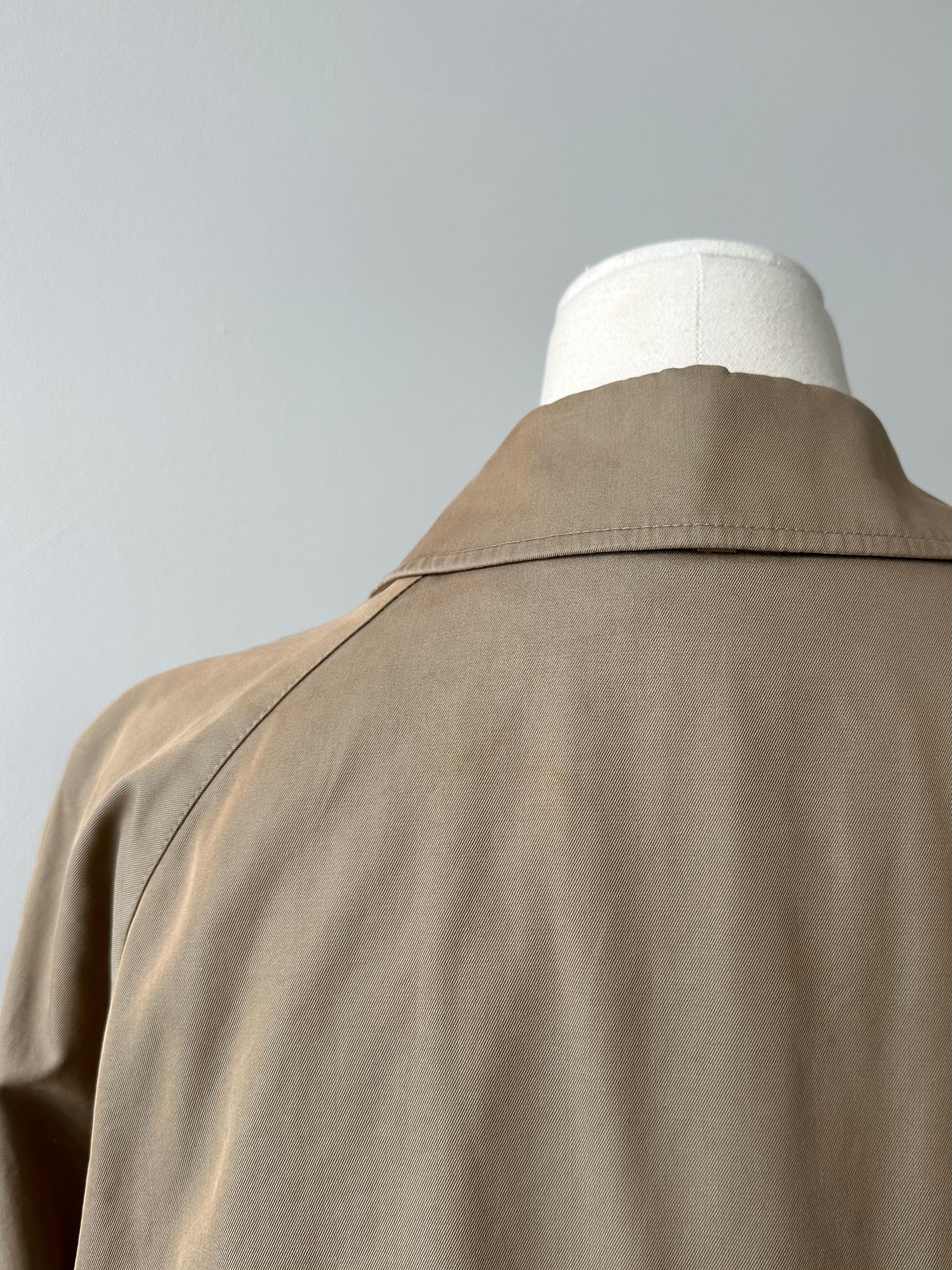 Aquascutum 1990s Pure Cotton Belted Trench - S