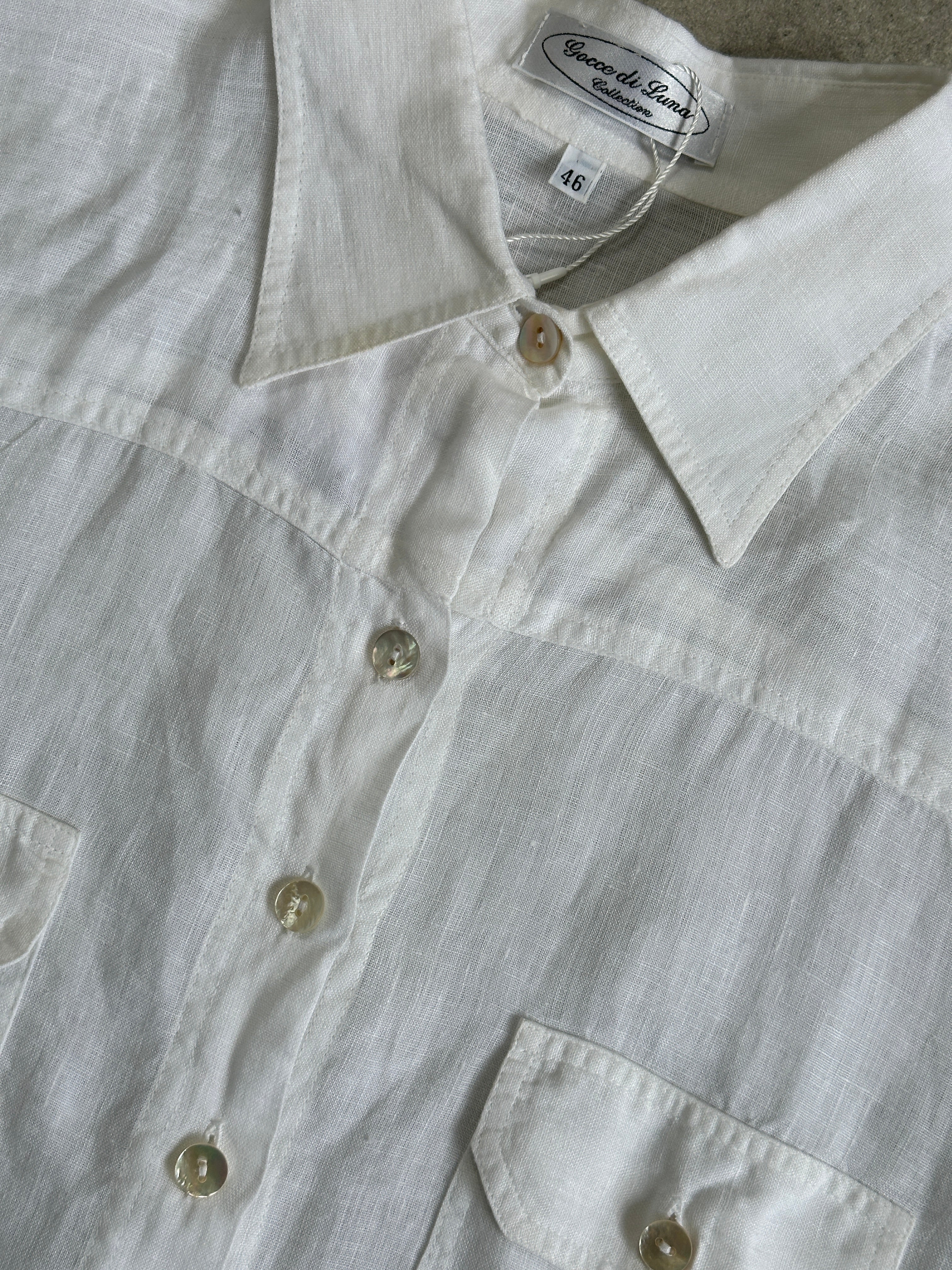 Vintage Italian vintage pure linen short sleeve shirt in size M, lightweight and breathable fabric, casual style.