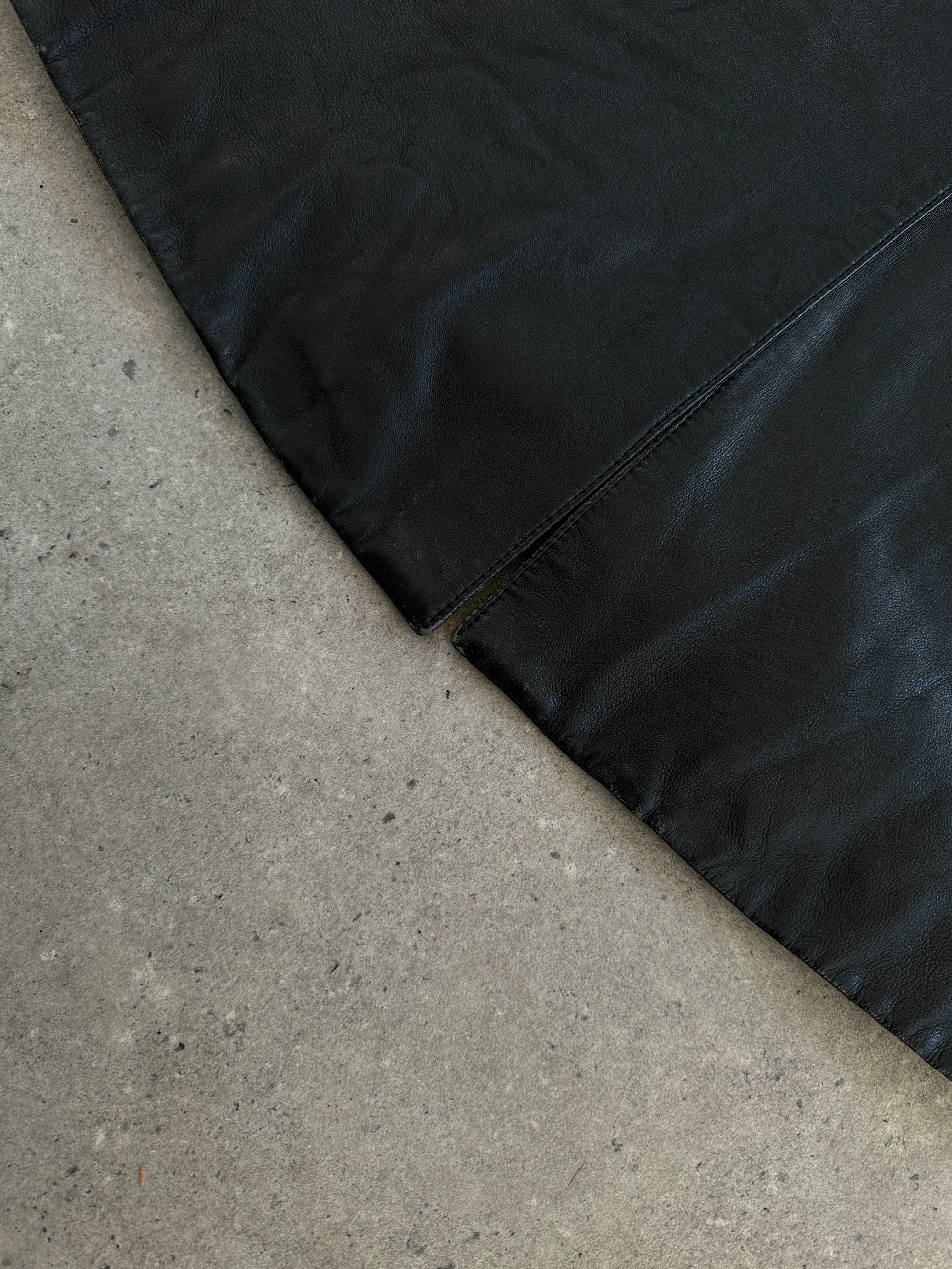 Gianni Versace Versus 1990s Bespoke Lion Head Leather Trench Coat - S - SYLK