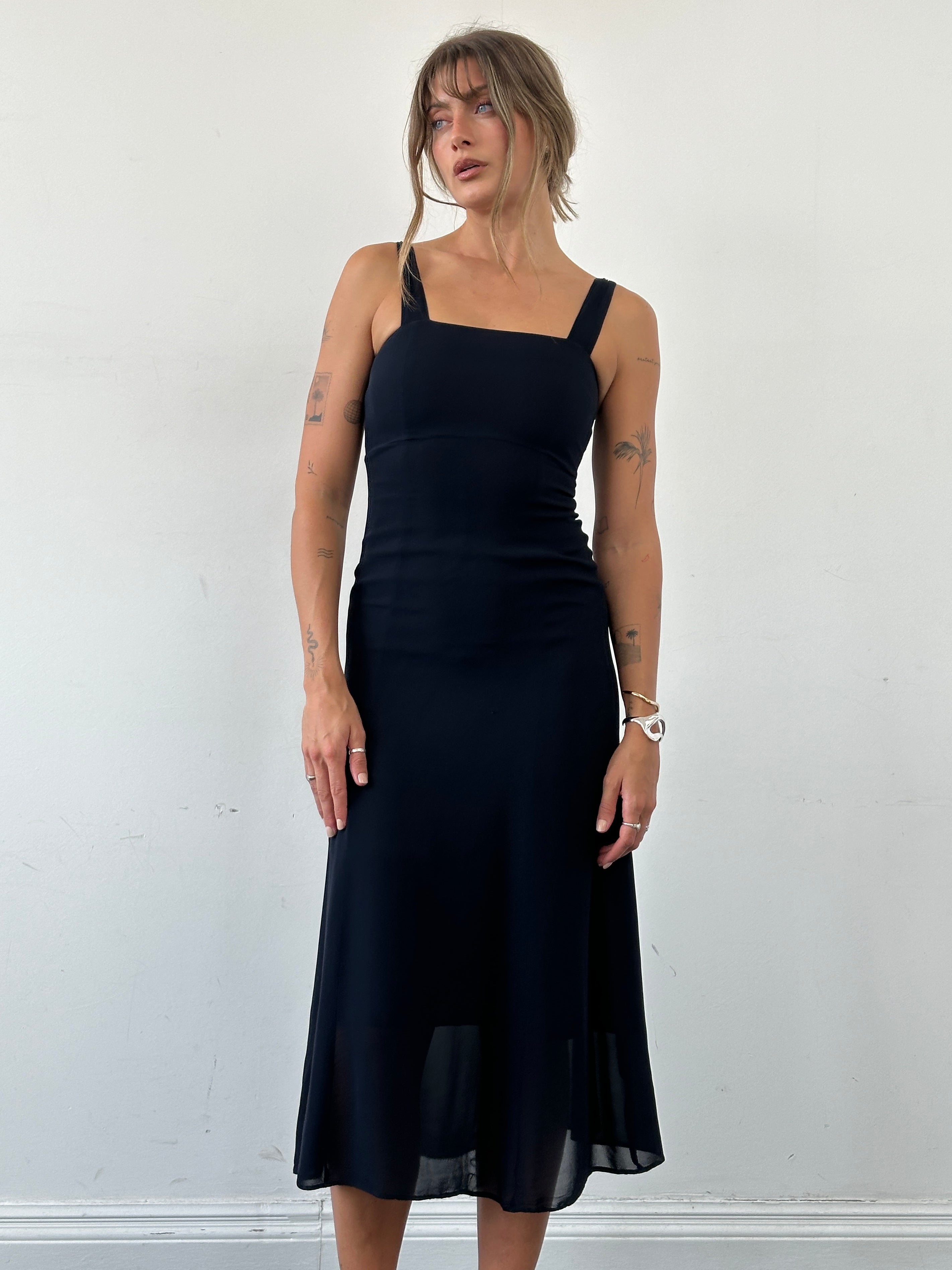 MAX&Co chiffon tie-back midi dress in light fabric, featuring a floaty silhouette and elegant design, shown in size XS/S.