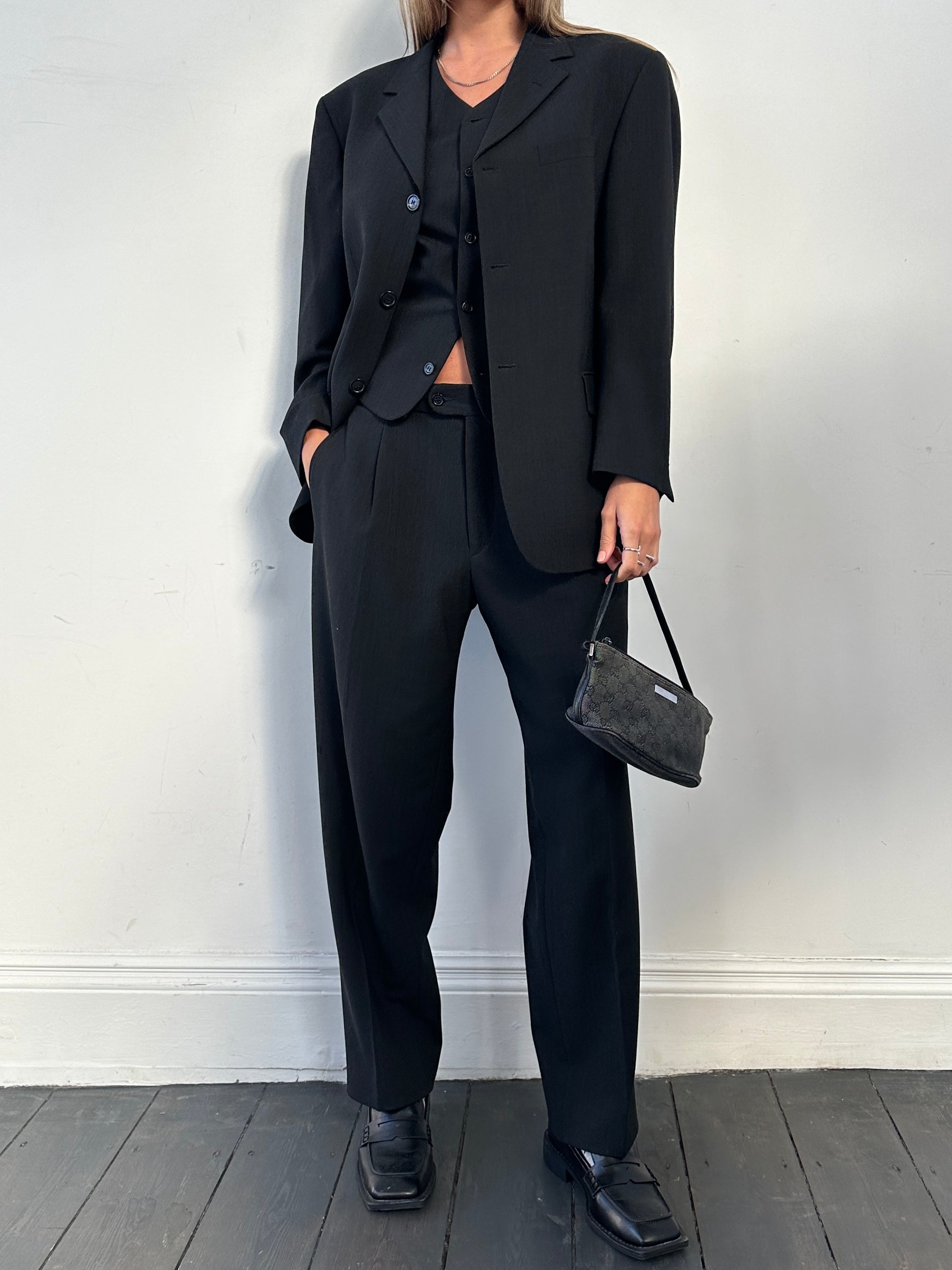 Pierre Cardin pinstripe wool three-piece suit in size 40S/W32, featuring a jacket, vest, and trousers, displayed on a mannequin.