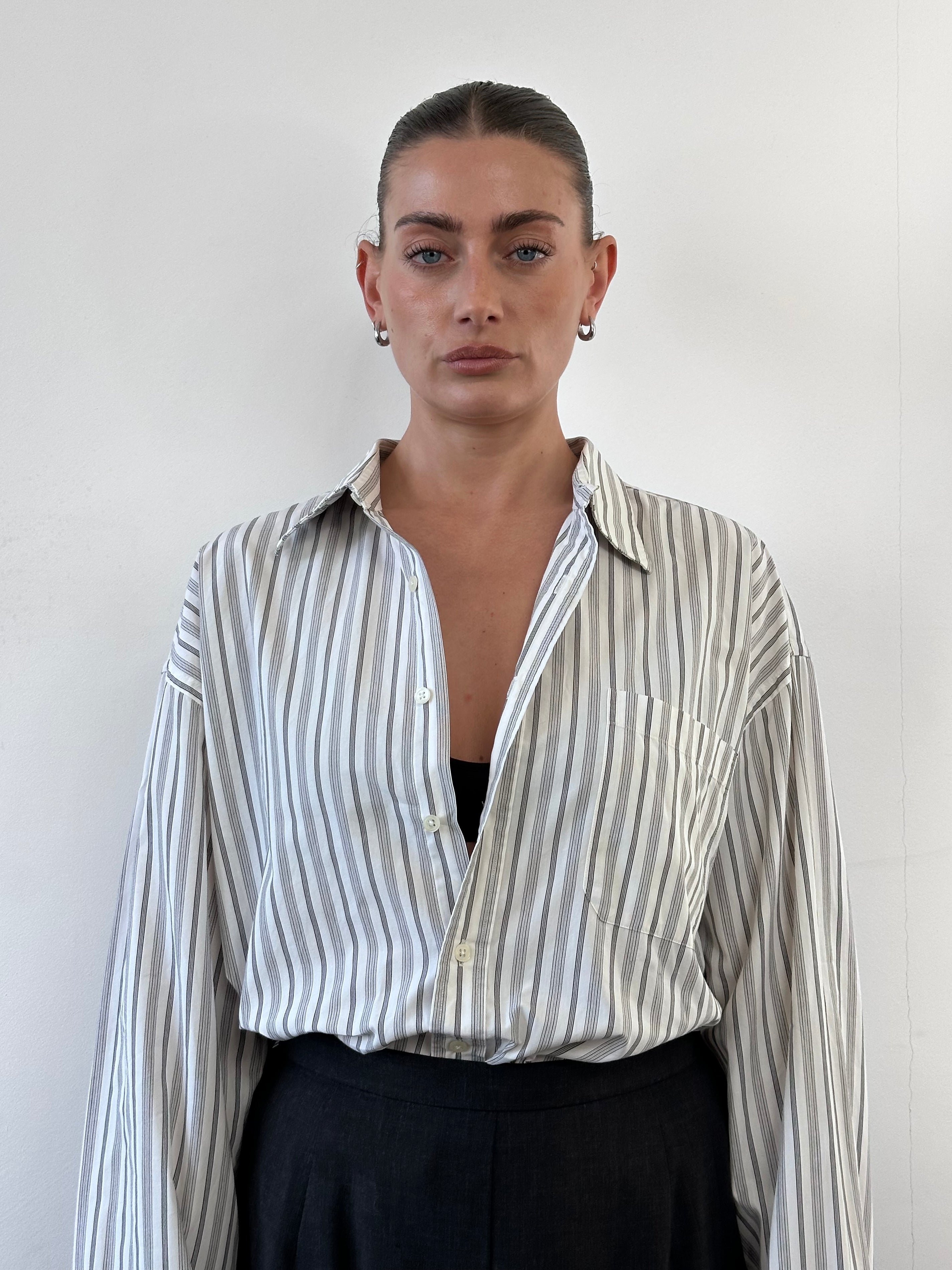 Christian Dior stripe cotton shirt, XL size, lightweight men's shirt with classic design and comfortable fit.