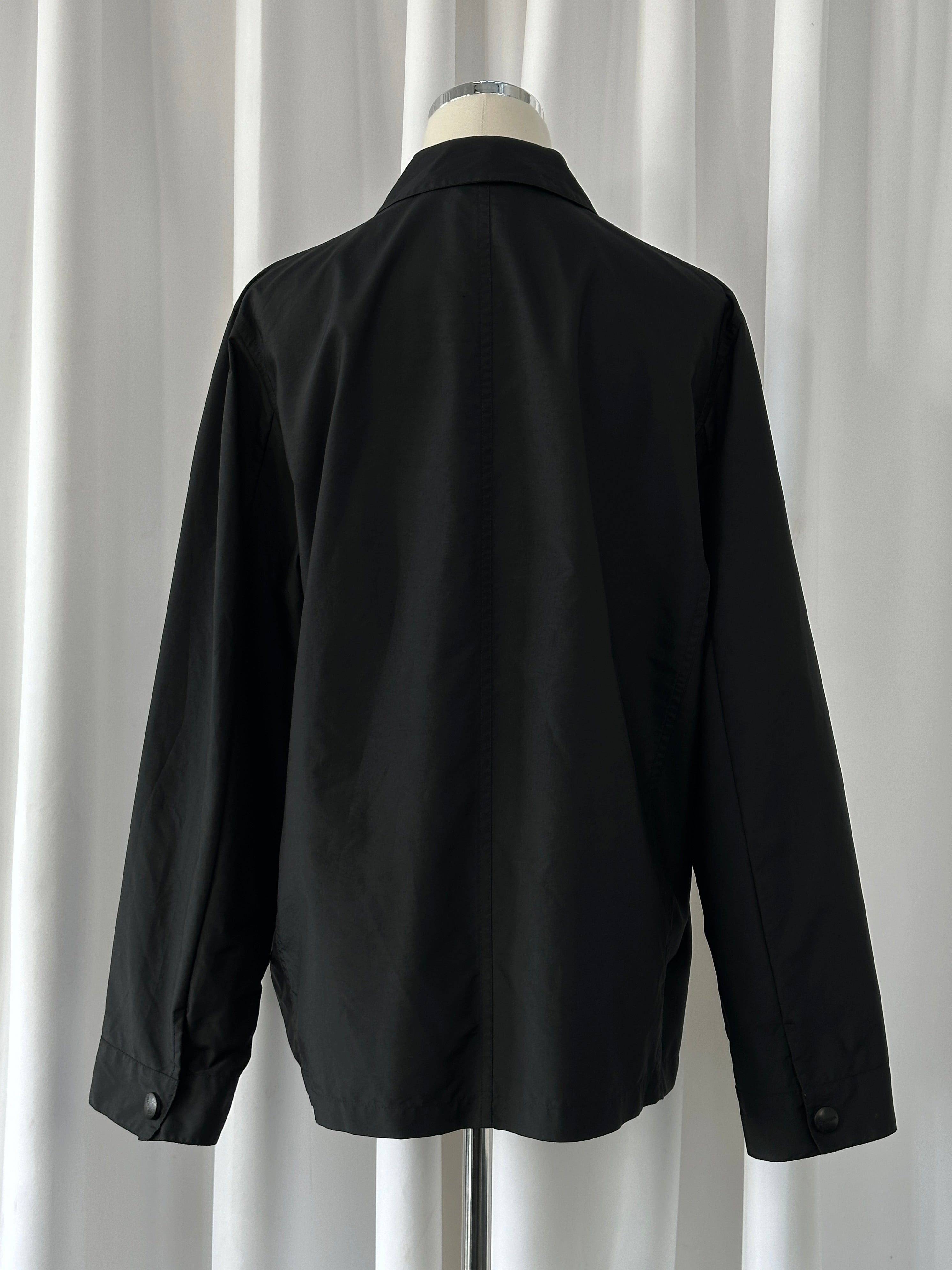 Max Mara Weekend 2000s concealed placket bomber jacket in size M, shown with front view and detailed collar.