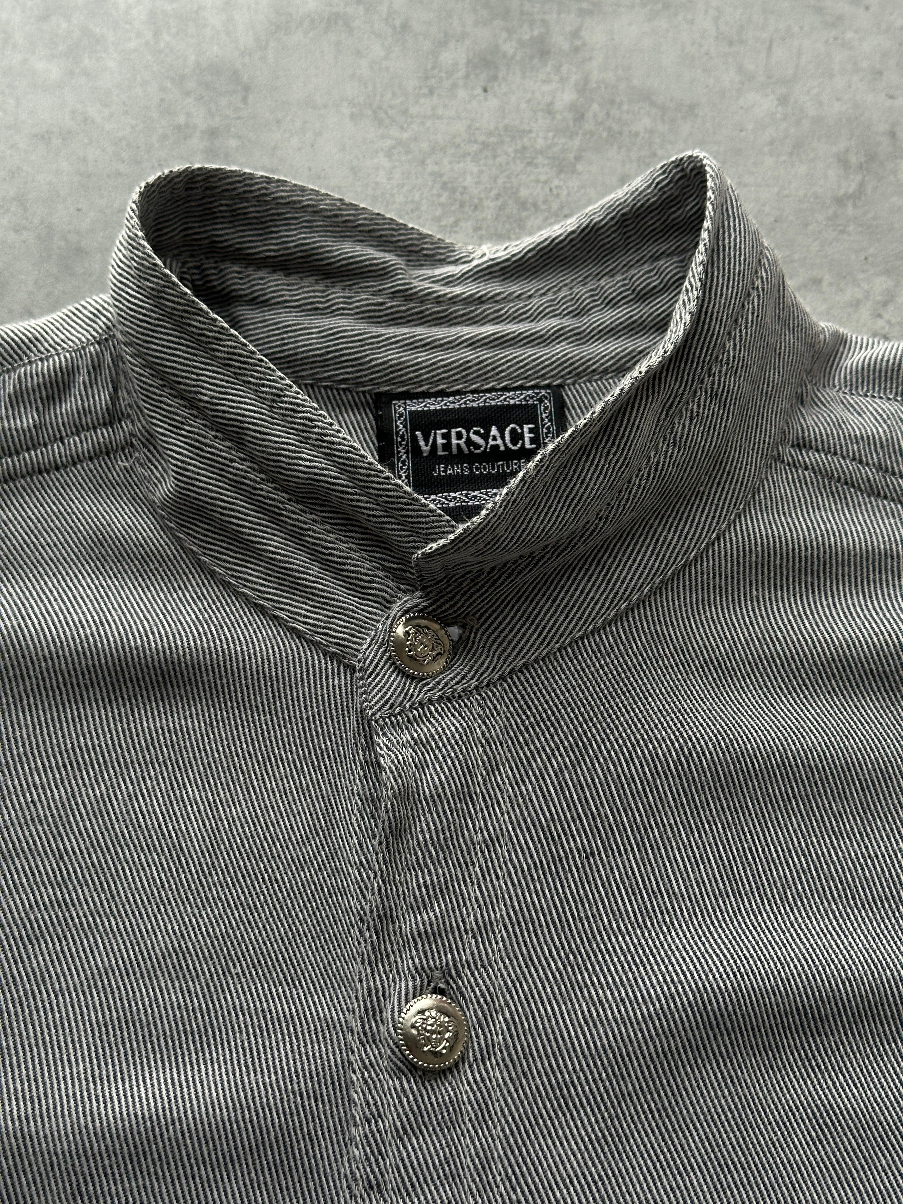 Versace Jeans Couture 1990s bespoke Medusa button shirt in XL, featuring distinctive Medusa detailing and classic shirt design.
