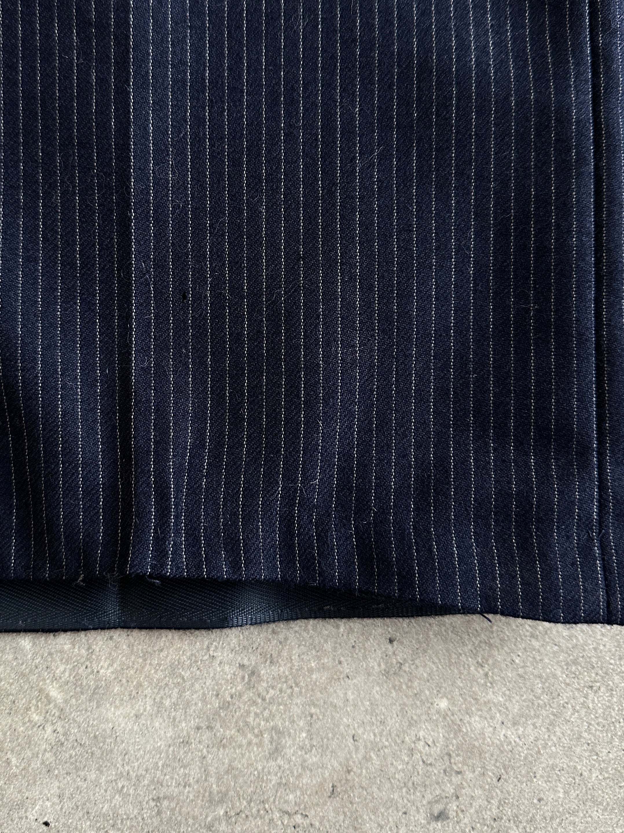 Vintage 1990s Pinstripe Pure Wool Suit - 40R/W28 - SYLK