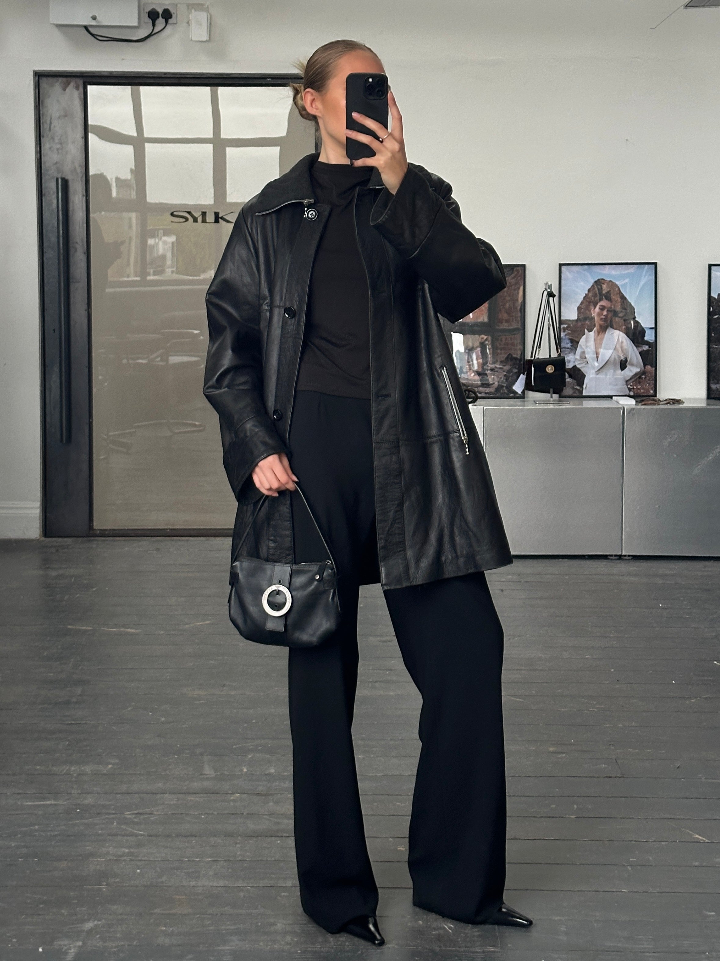 Conbipel 1990s smooth leather high neck coat in size L/XL, stylish jacket with a sleek high collar and classic design.