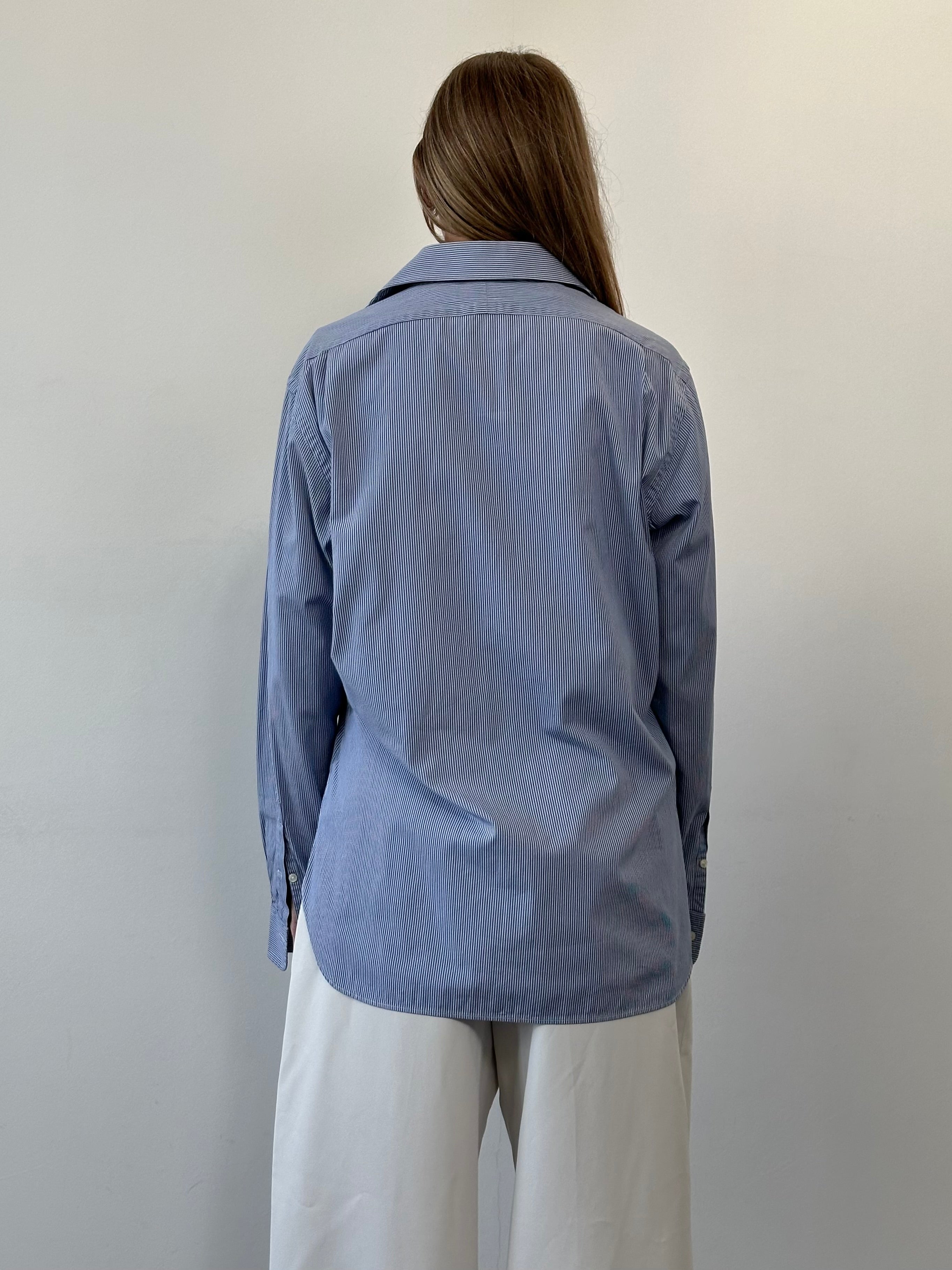 Ralph Lauren Pure Cotton Stripe Embroidery Logo Shirt in size L/XL, featuring classic striped pattern and embroidered logo detail.
