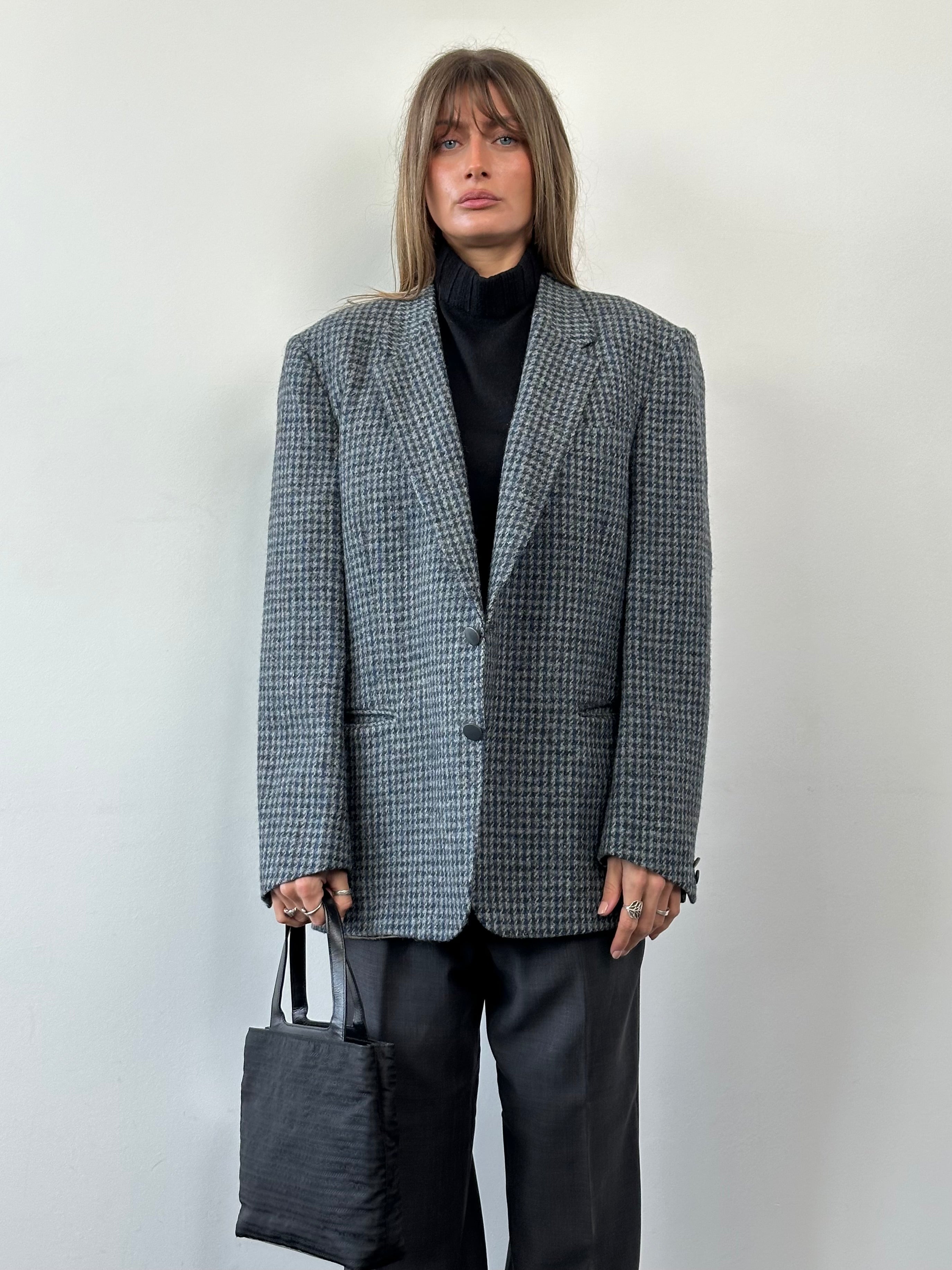 Harris Tweed pure brushed wool check blazer in XL, single-breasted men's blazer with classic pattern and tailored fit.