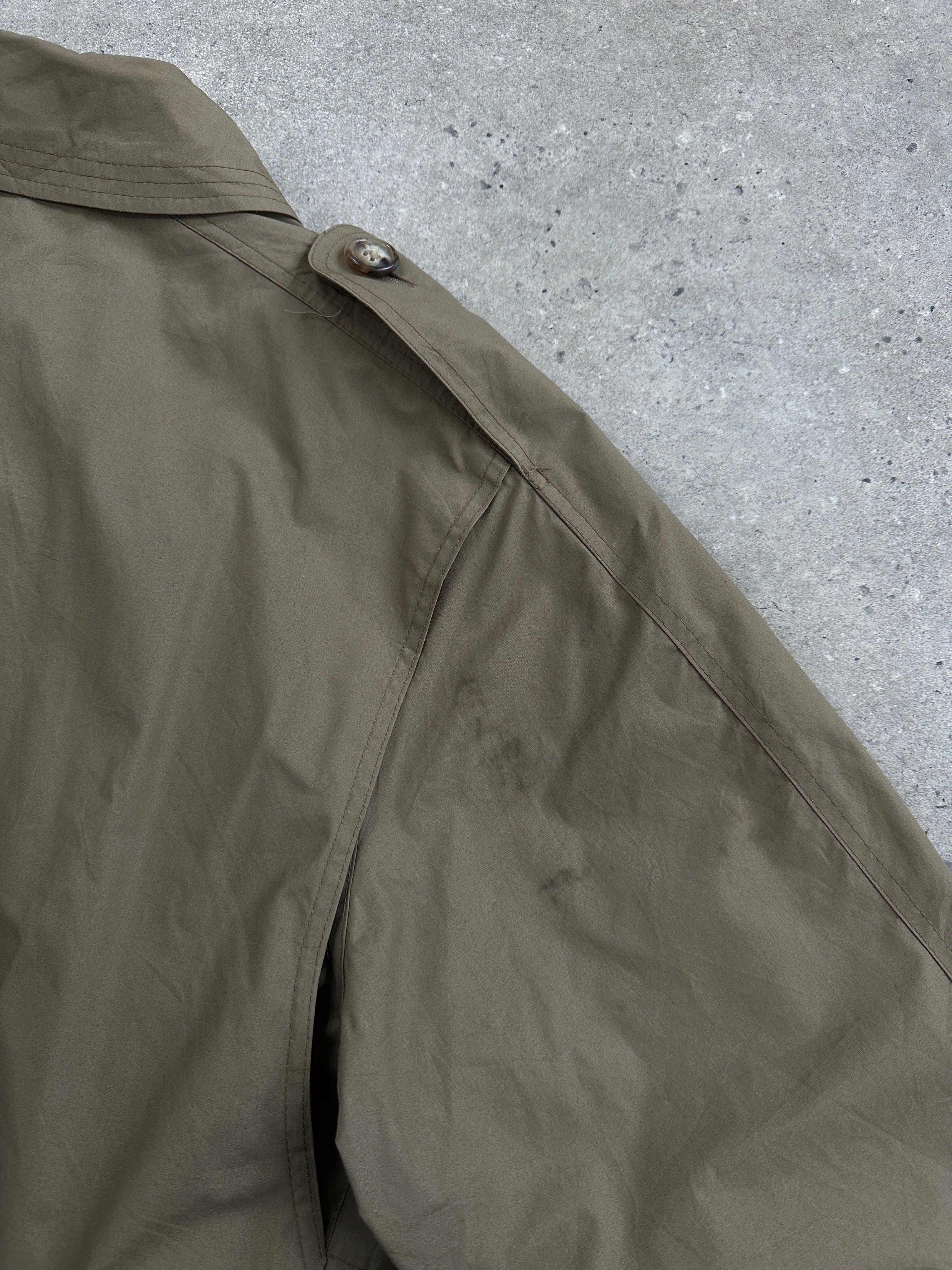 London Fog 1990s high neck double-breasted belted trench coat in XL, featuring classic beige fabric and stylish design.