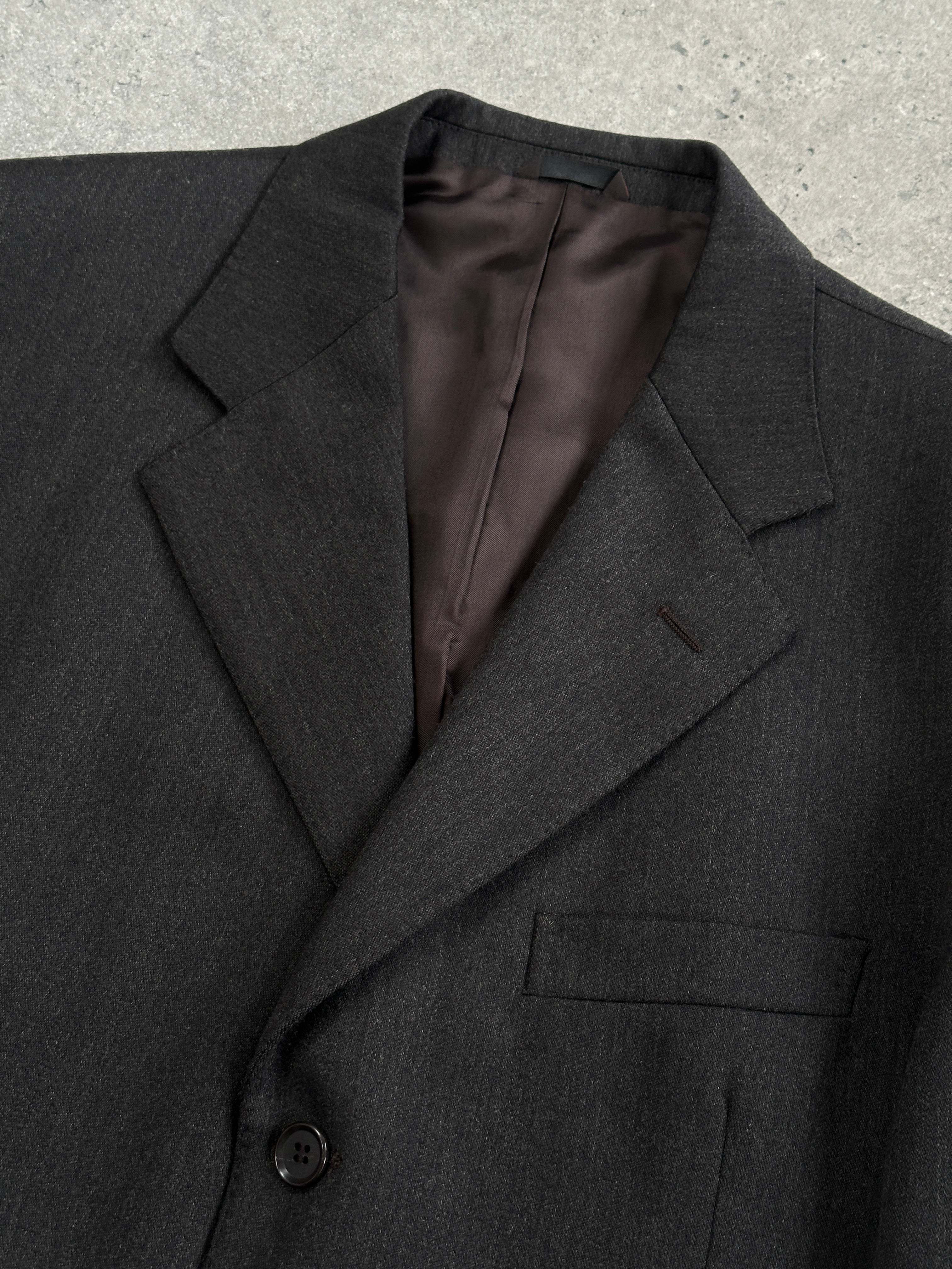 Vintage pure merino wool single-breasted blazer in size 44R/XL, tailored fit with classic lapel and button closure.