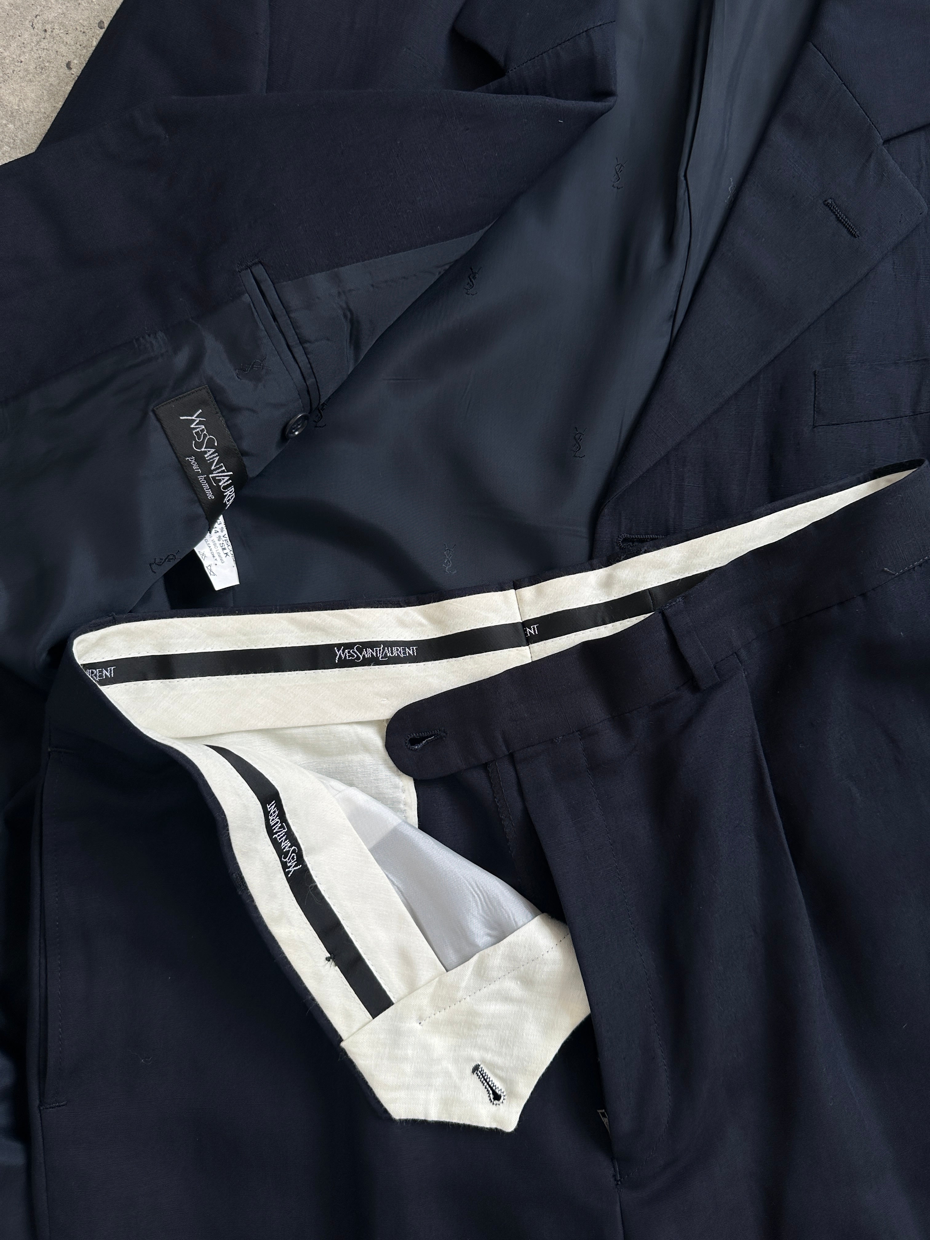 Yves Saint Laurent Pour Homme linen silk single-breasted suit in size 42R/W34, shown as a stylish jumpsuit with tailored fit.