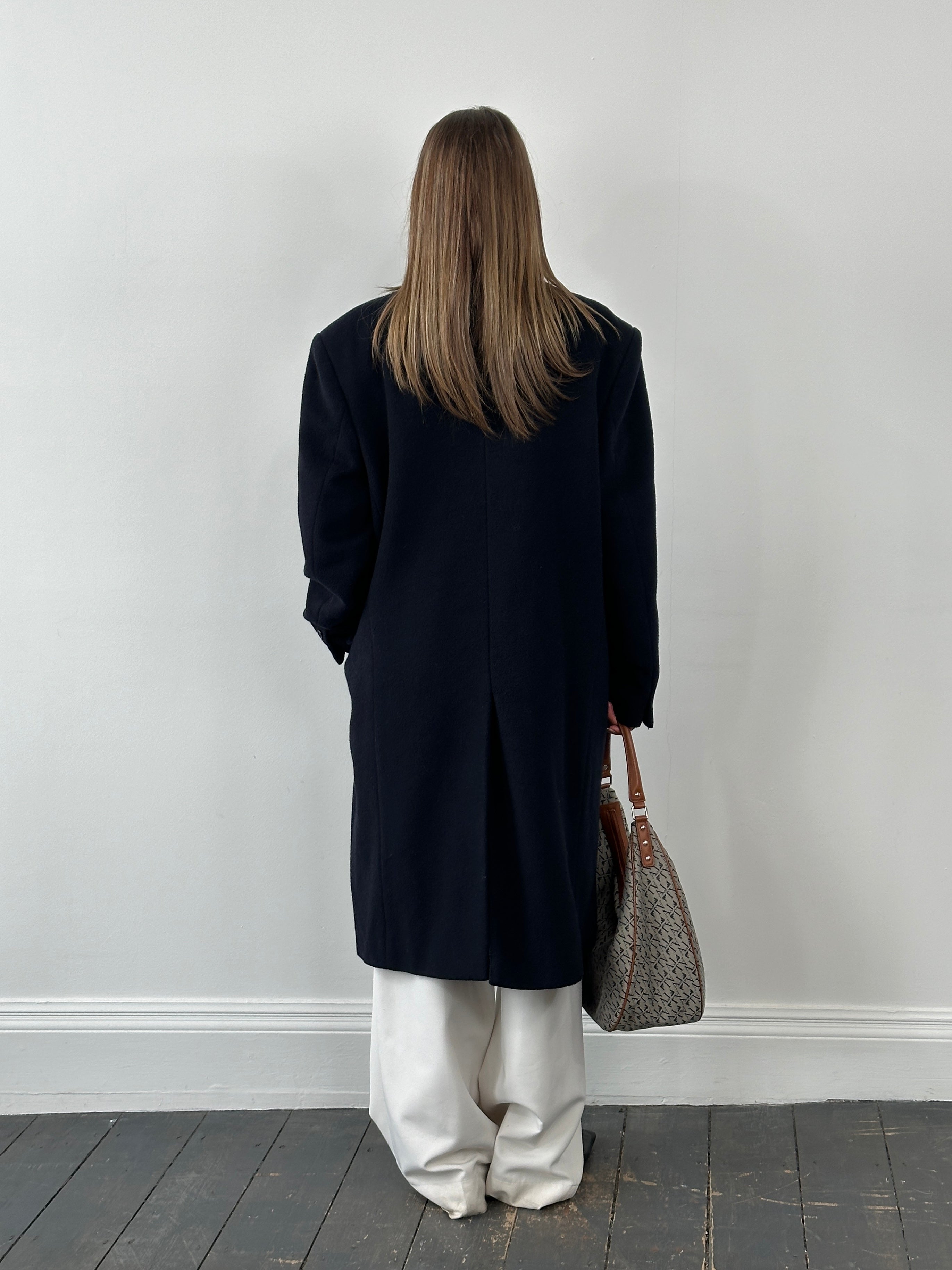 Vintage 1990s wool and cashmere double-breasted coat in XL, classic style with tailored fit and timeless design.