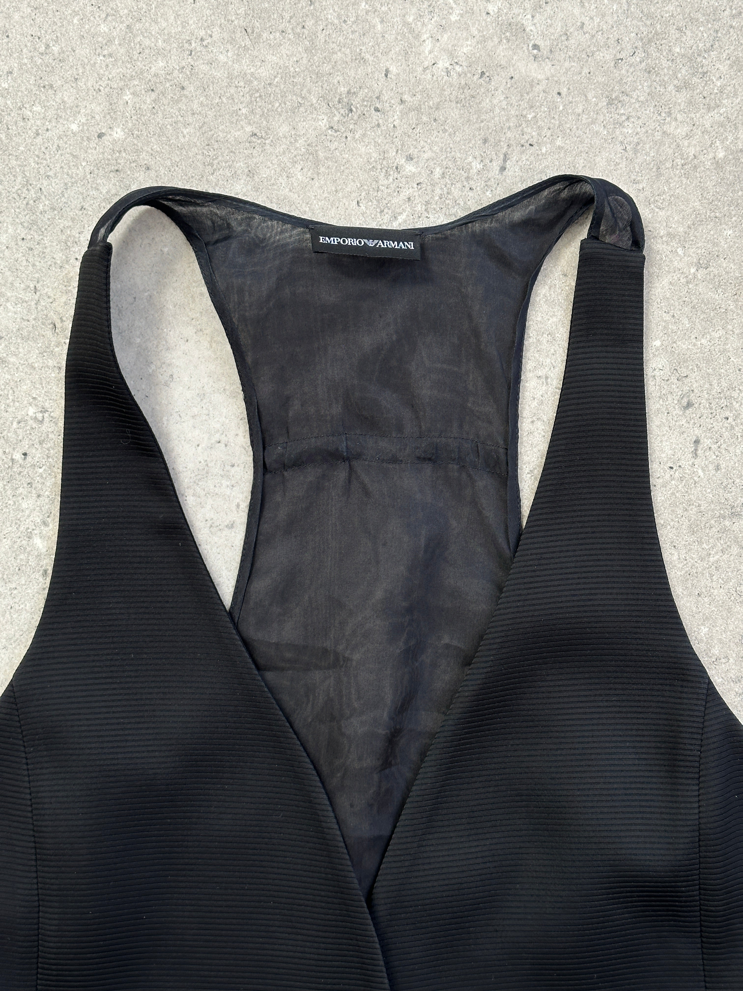Emporio Armani 2000s Silk Curved Ribbed Tailored Waistcoat - M - SYLK
