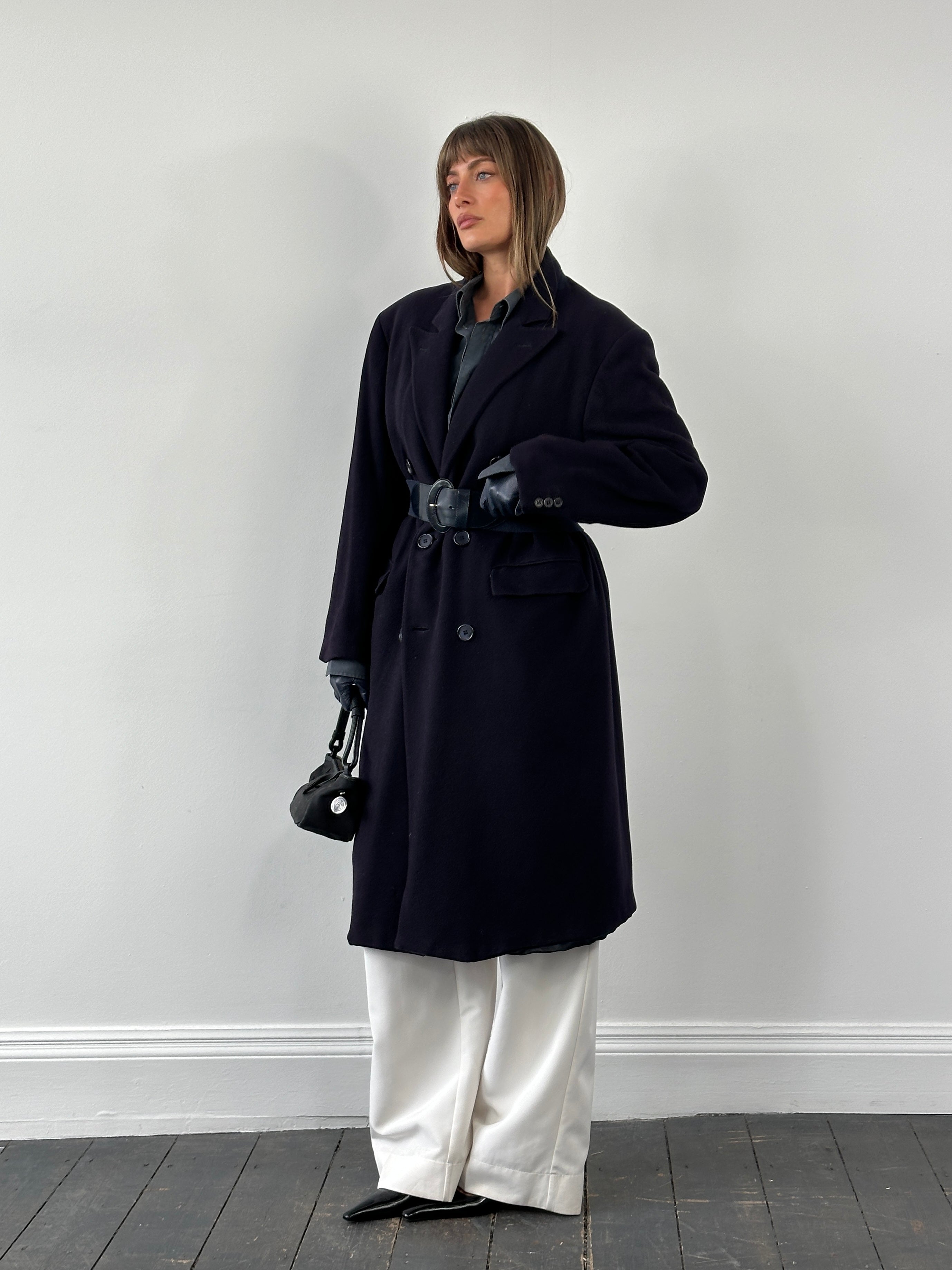 Vintage Harrods x Berwin & Berwin 1980s pure cashmere double-breasted coat in XL, showcasing classic style and quality fabric.