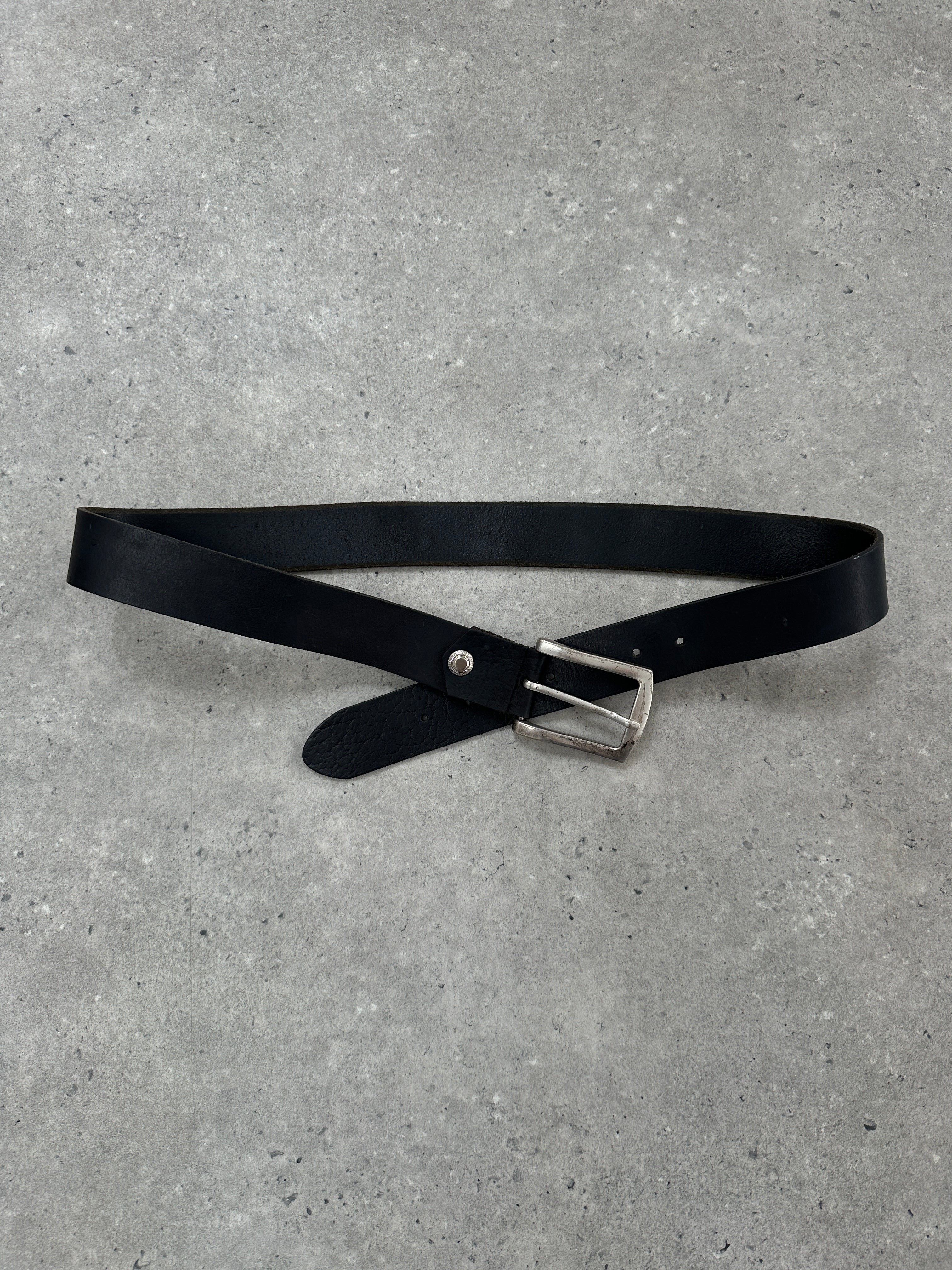 Italian Vintage 1990s chrome leather belt, 34-38 inches, featuring classic design and durable vintage leather from the brand Vintage.