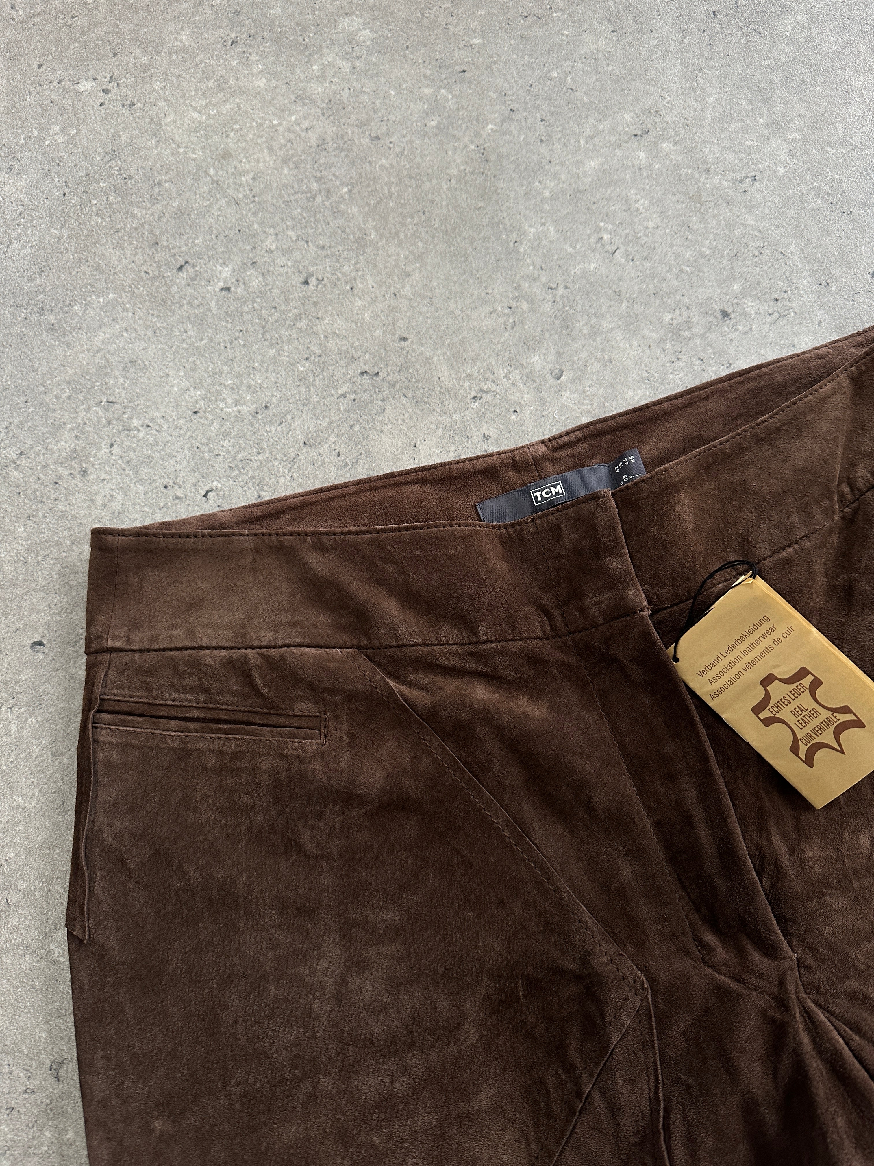 Vintage 1990s suede panelled straight-leg trousers in W32, featuring classic retro style and tailored fit.