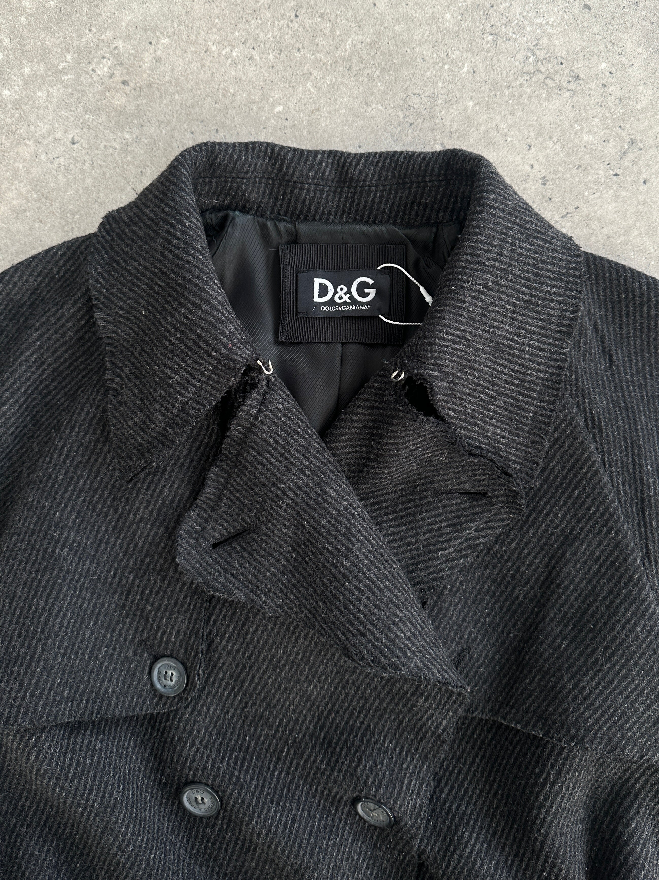 Dolce & Gabbana 2000s wool double-breasted belted coat in size L, stylish and warm outerwear with classic design details.