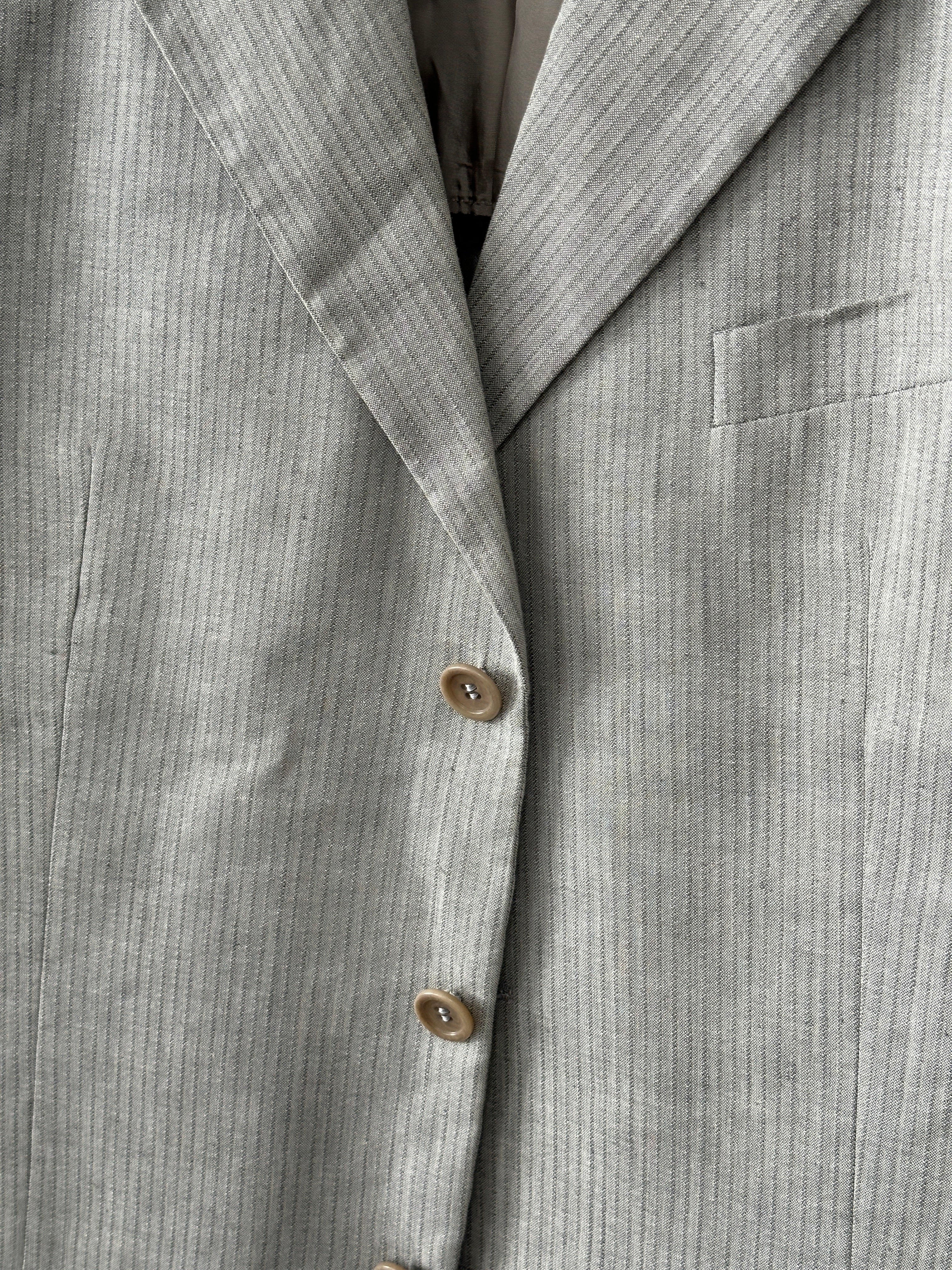 Armani Collezioni striped linen cotton relaxed blazer in size 42R/XL, featuring a casual fit and stylish pattern.