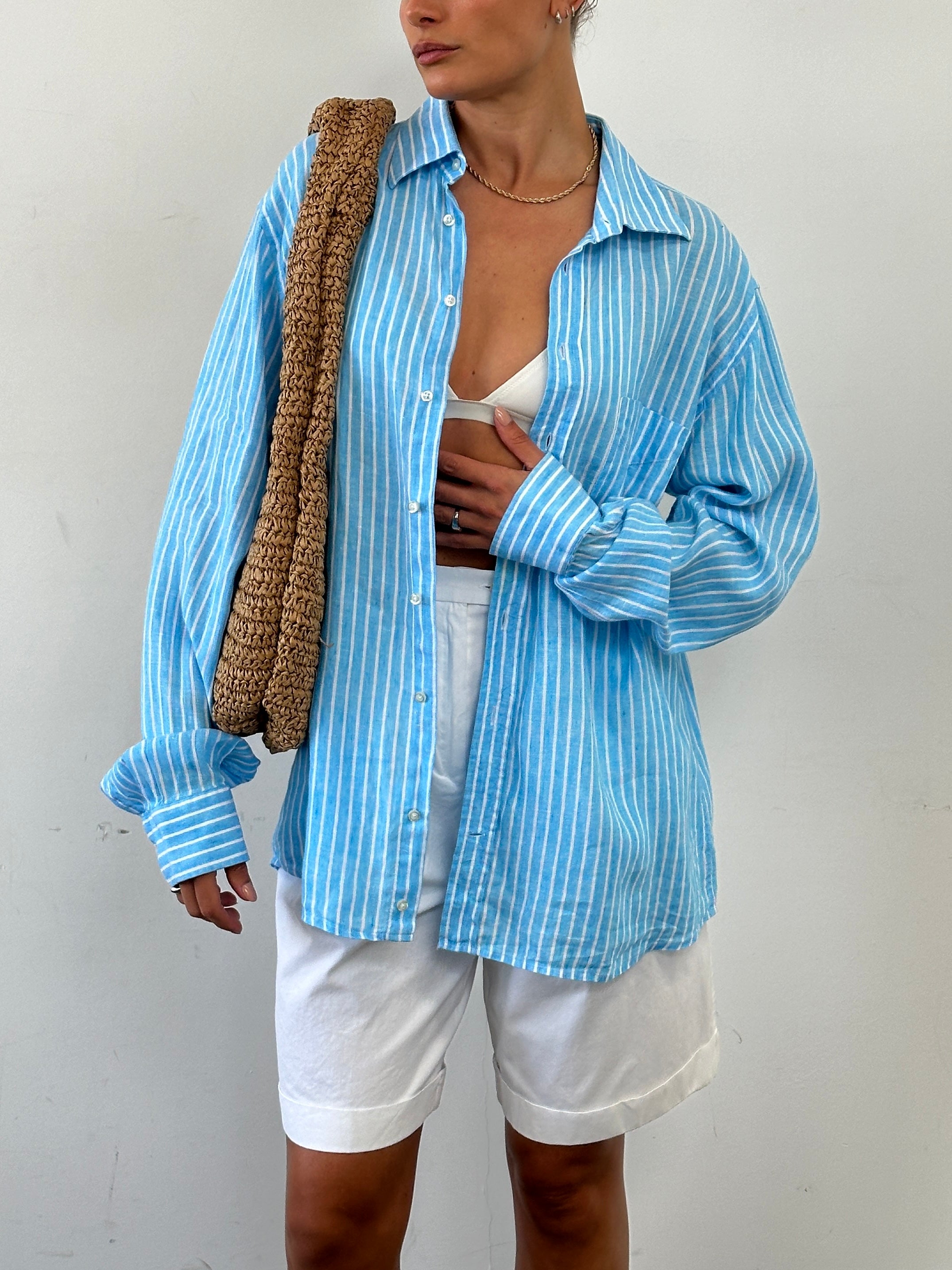 Italian Vintage pure linen stripe shirt in XL, featuring classic design and breathable fabric, displayed on a neutral background.