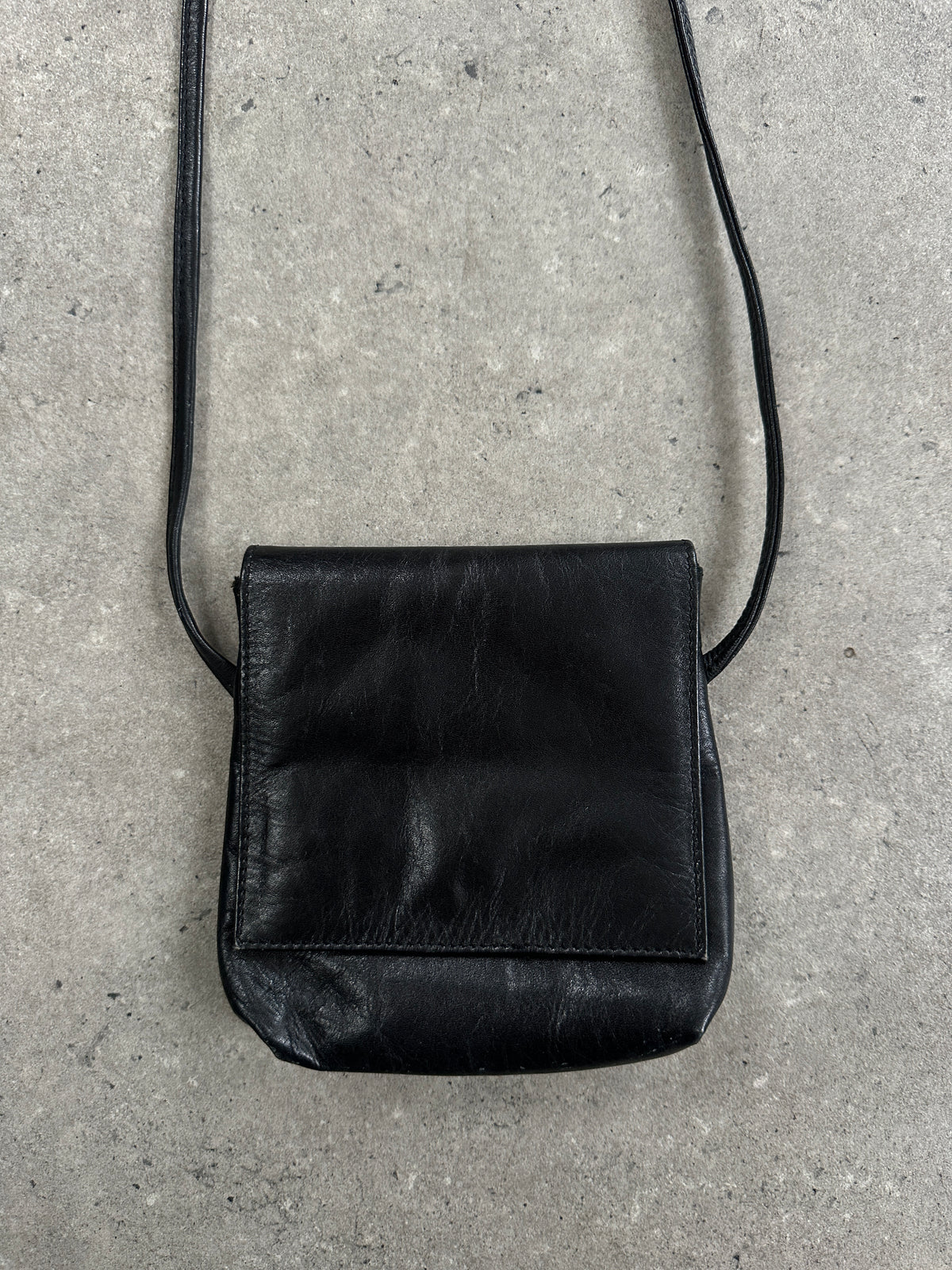 Vintage 1990s Leather Minimal Crossbody Bag Single Button Bag