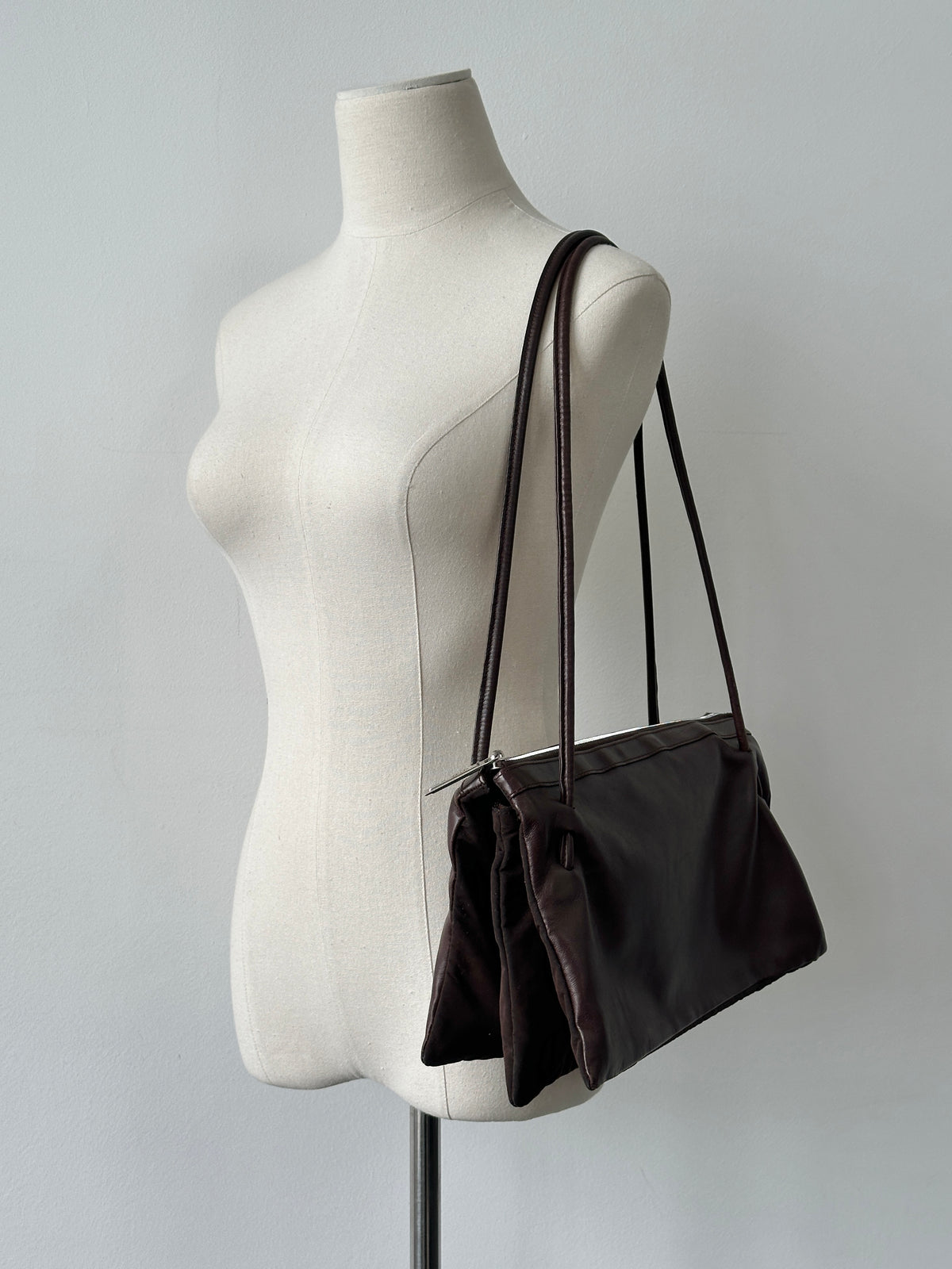 Giorgio Armani 1990s Leather Minimal Shoulder Bag